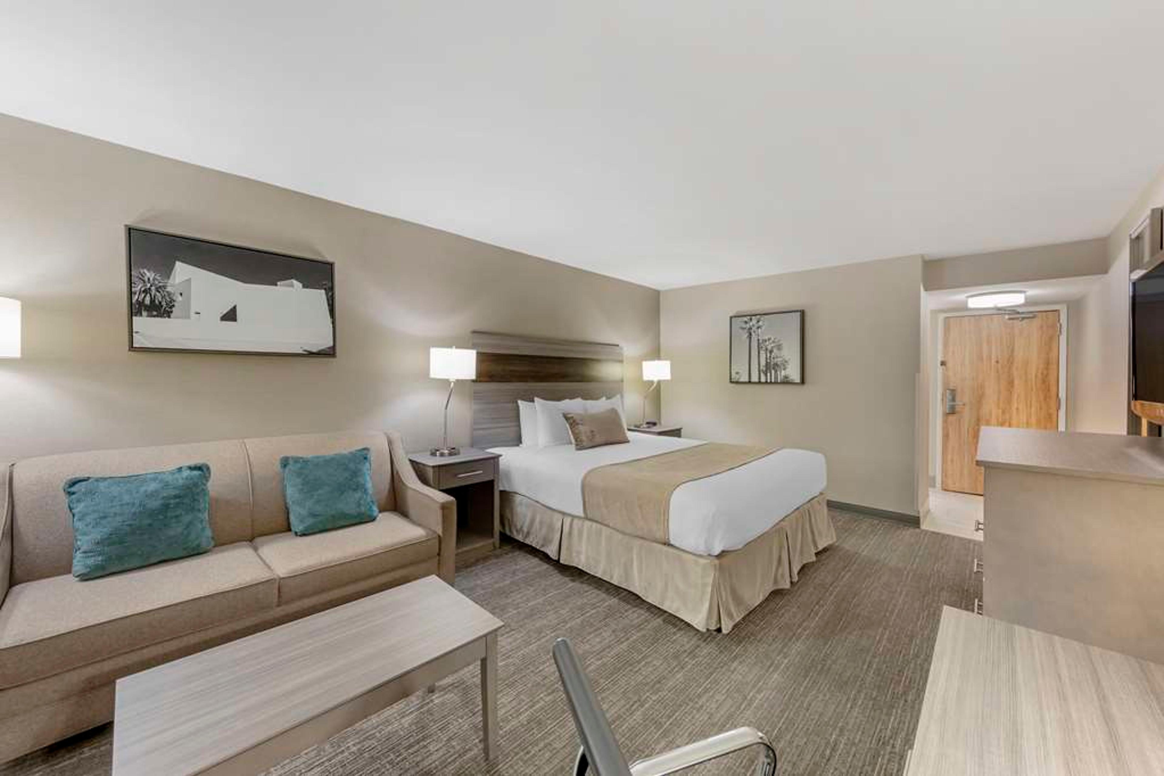 Best Western Plus Executive Inn