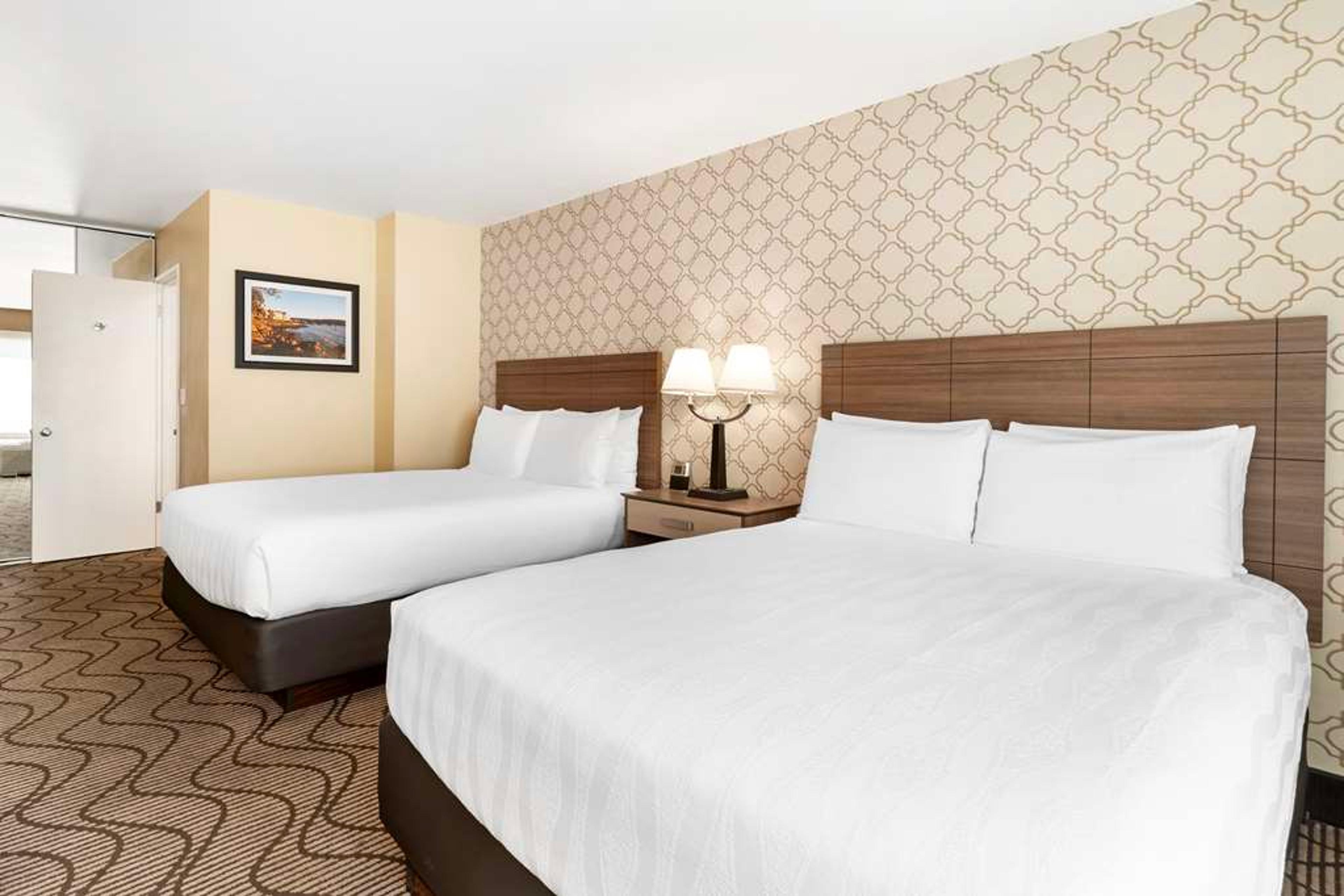 Best Western Plus Heritage Inn