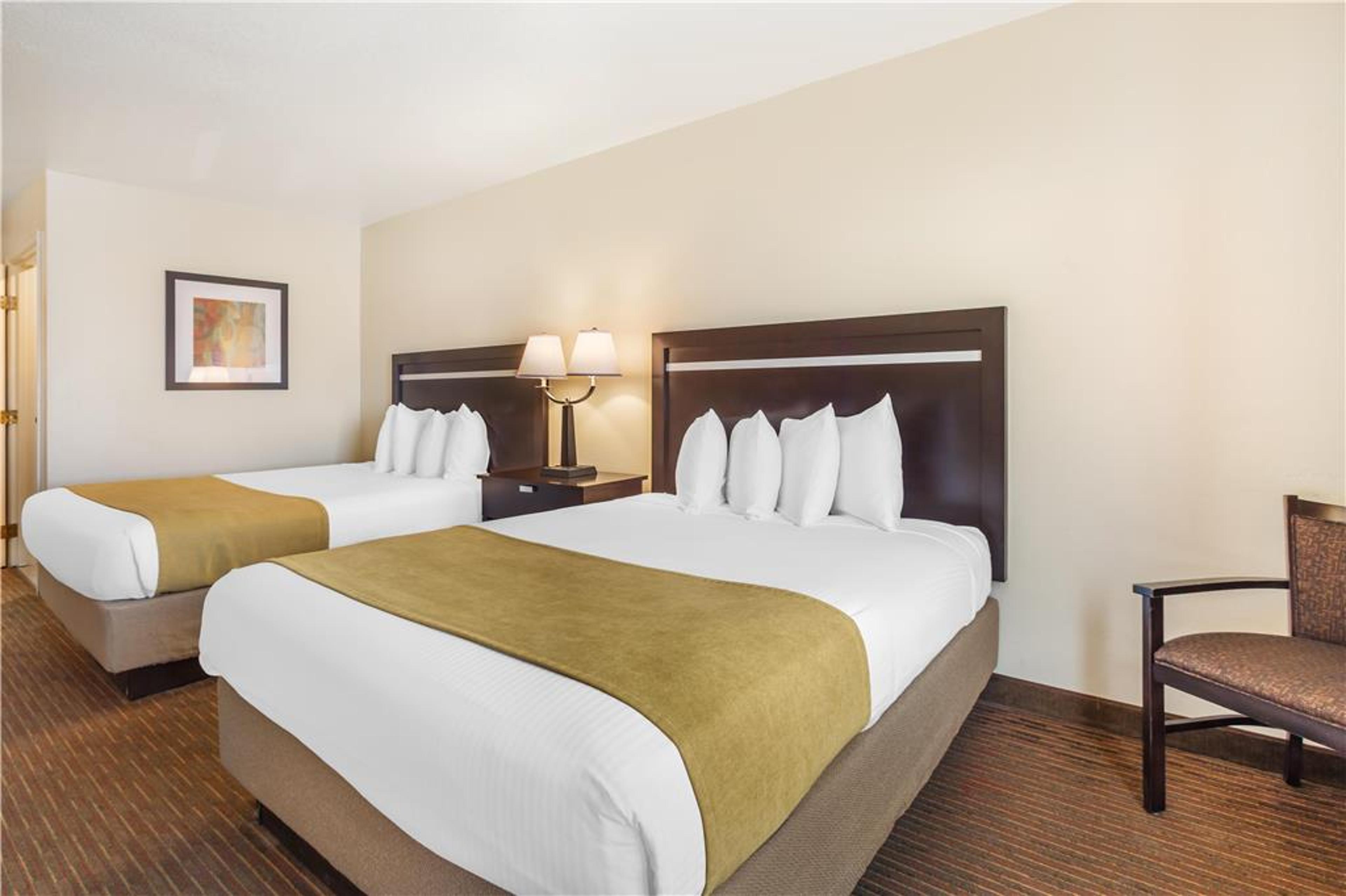 Best Western Luxury Inn