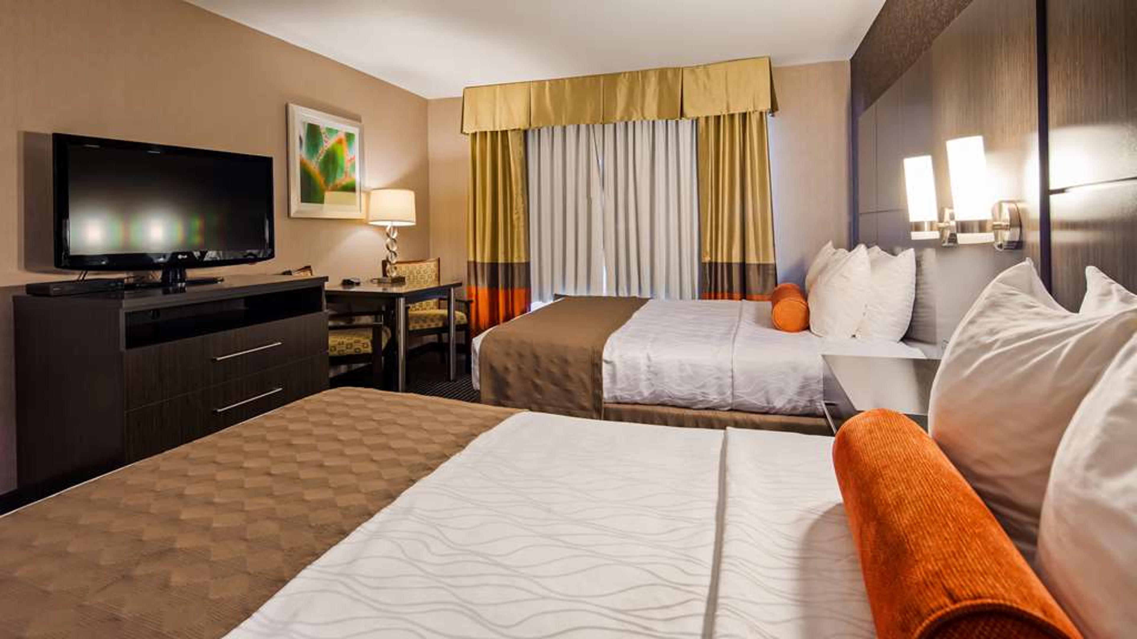 Best Western Plus Rama Inn & Suites