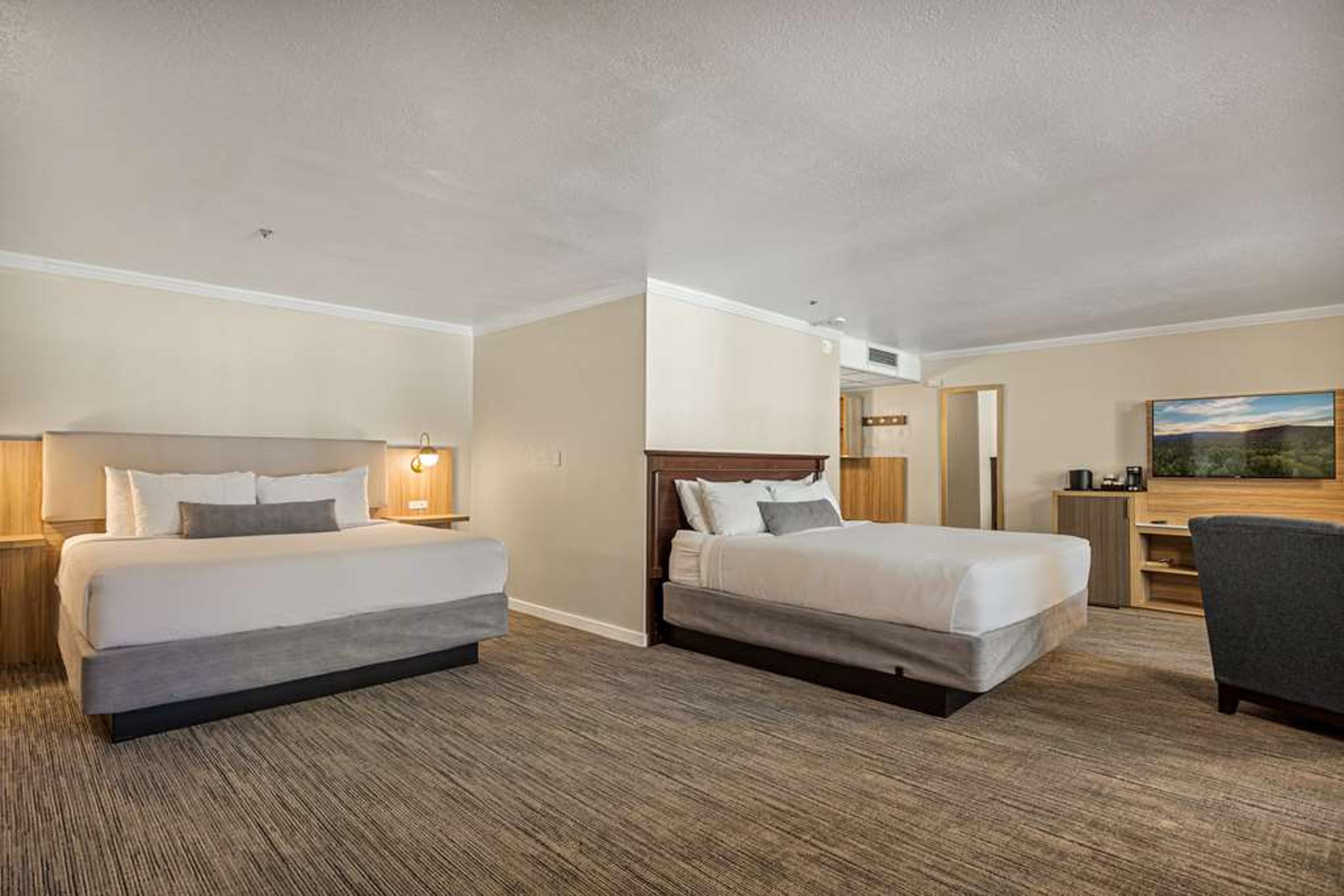 Chateau Big Bear Boutique Hotel, BW Signature Collection