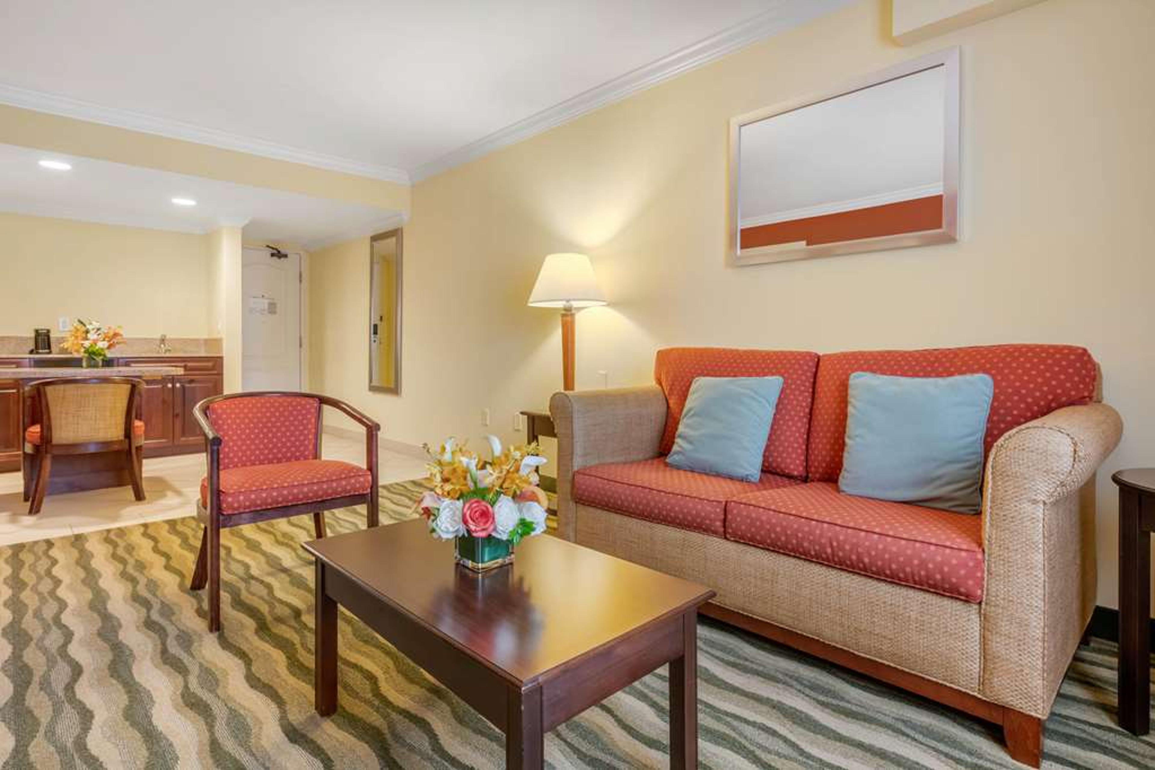 Best Western Plus Palm Beach Gardens Hotel & Suites and Conference Ct