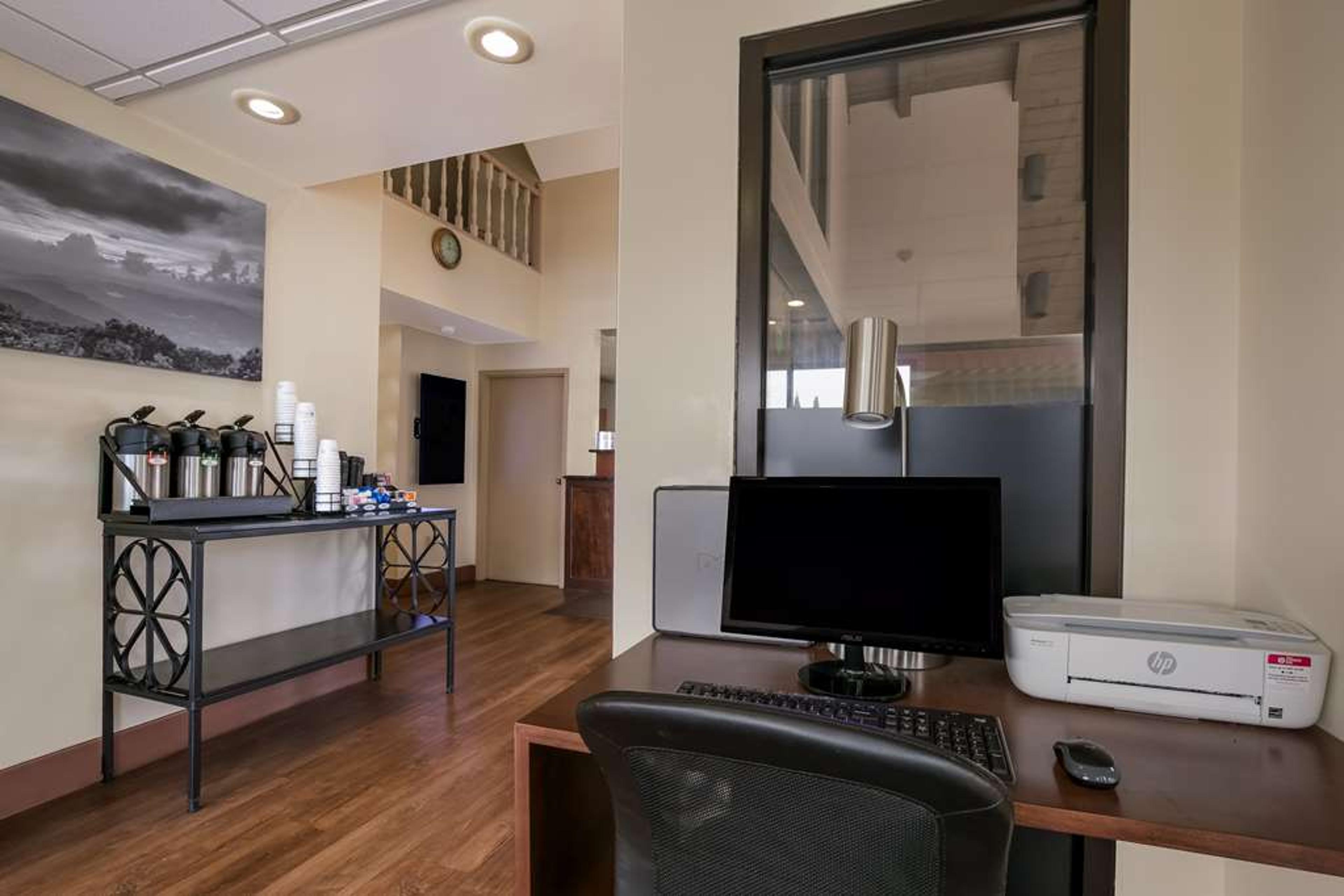 Hotel Photo 4