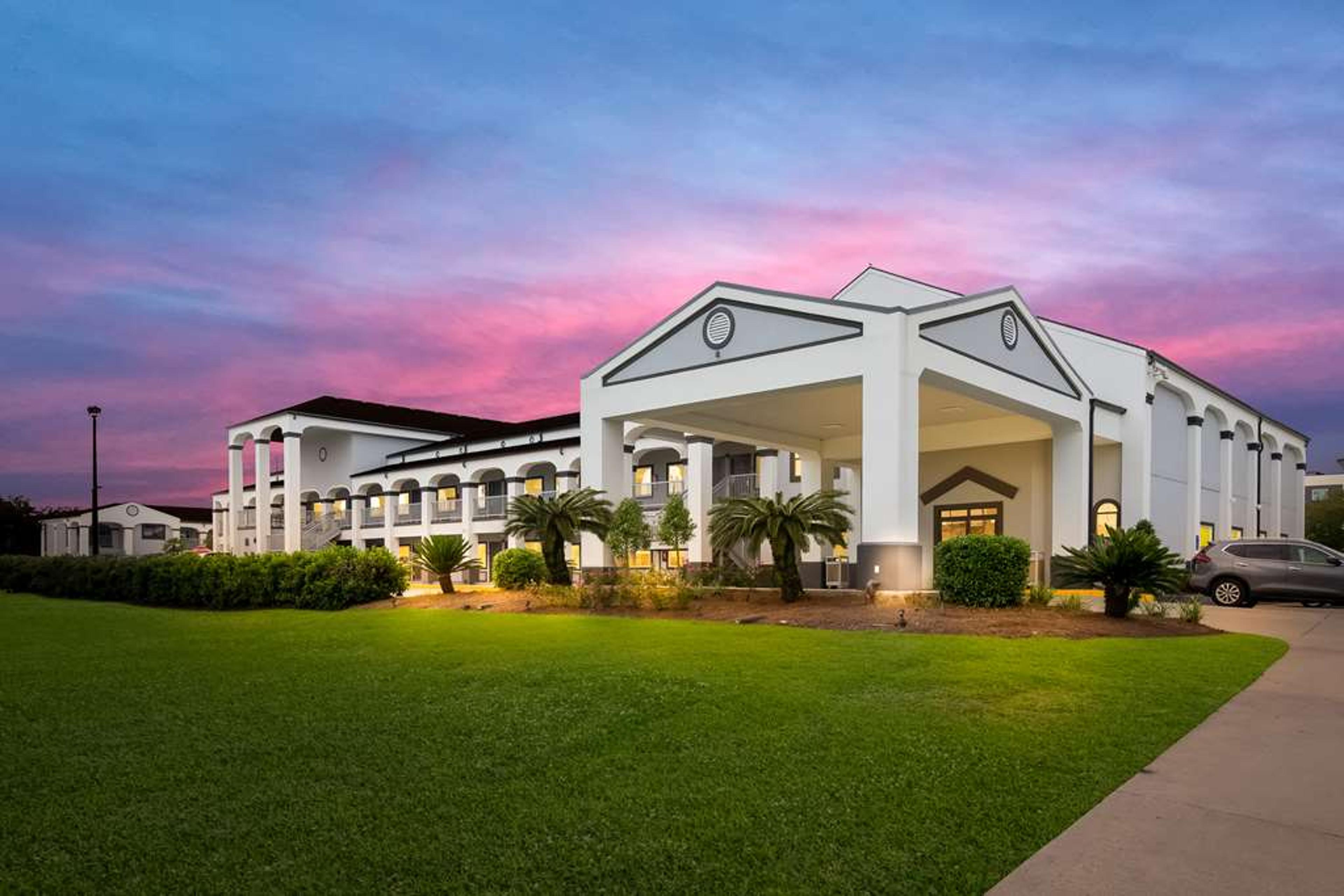 Best Western La Place Inn