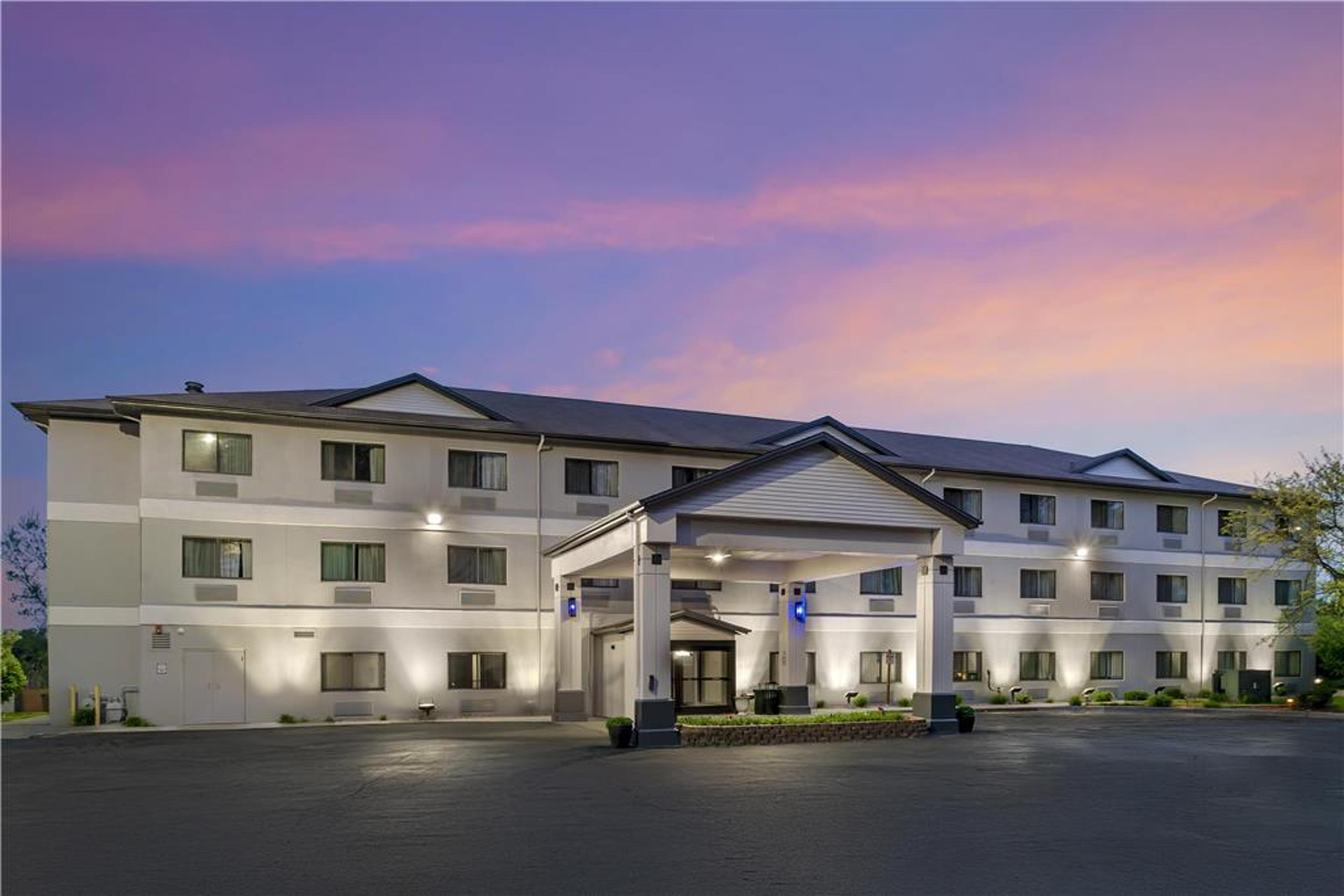 Hotel Photo 1