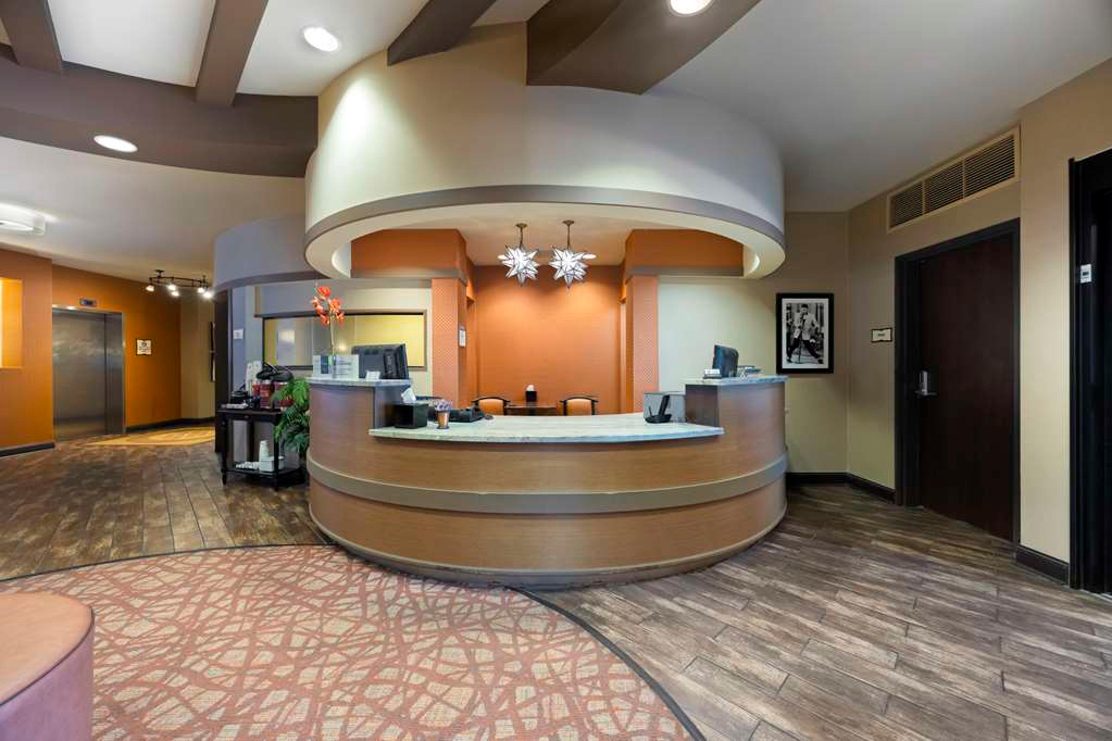 Hotel Photo 3