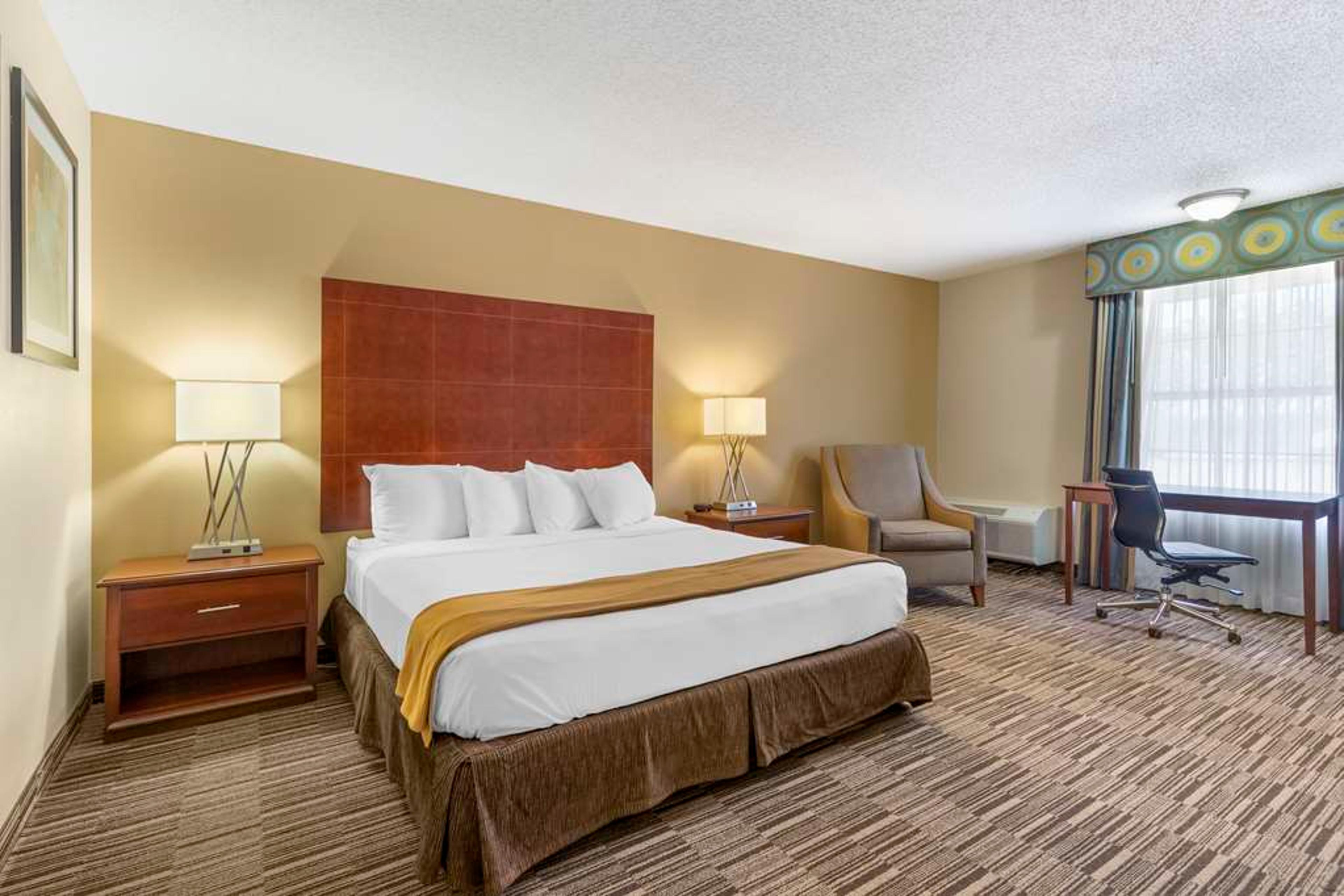 Best Western Sunday House Inn