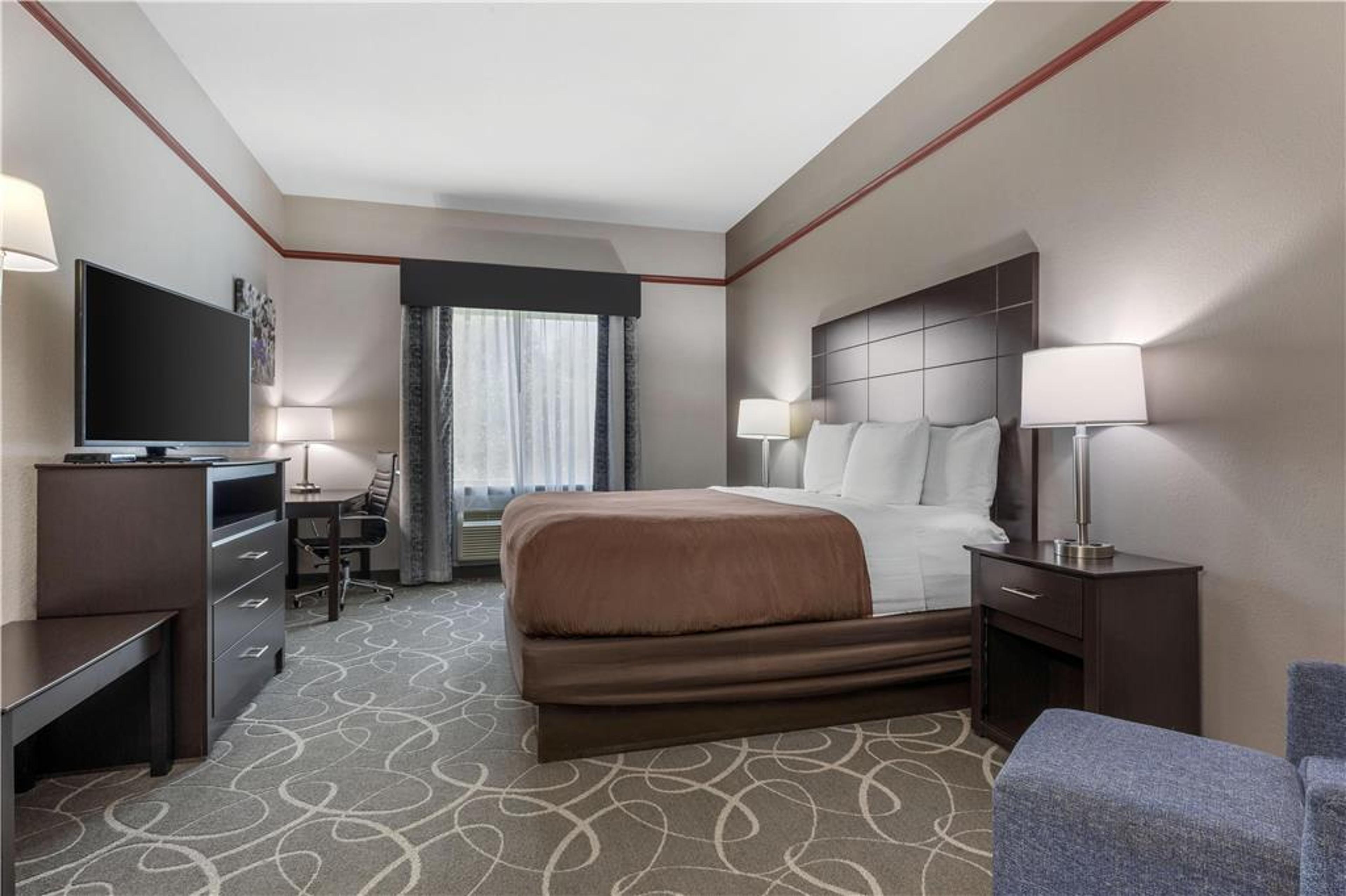 Best Western Limestone Inn & Suites