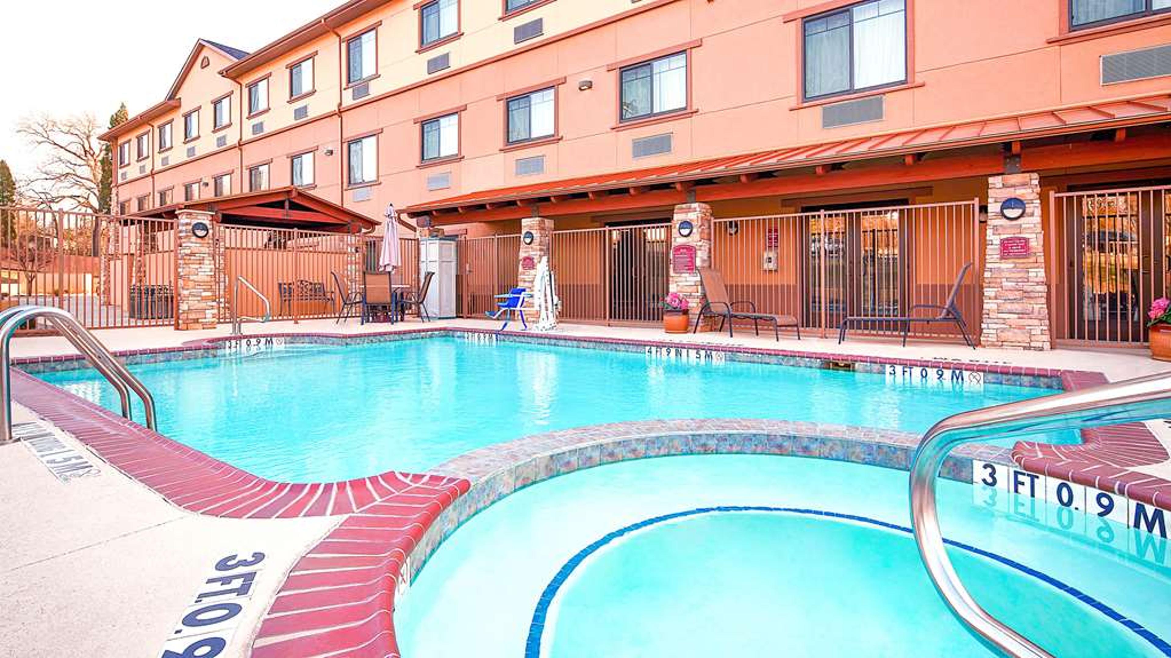 Hotel Photo 3