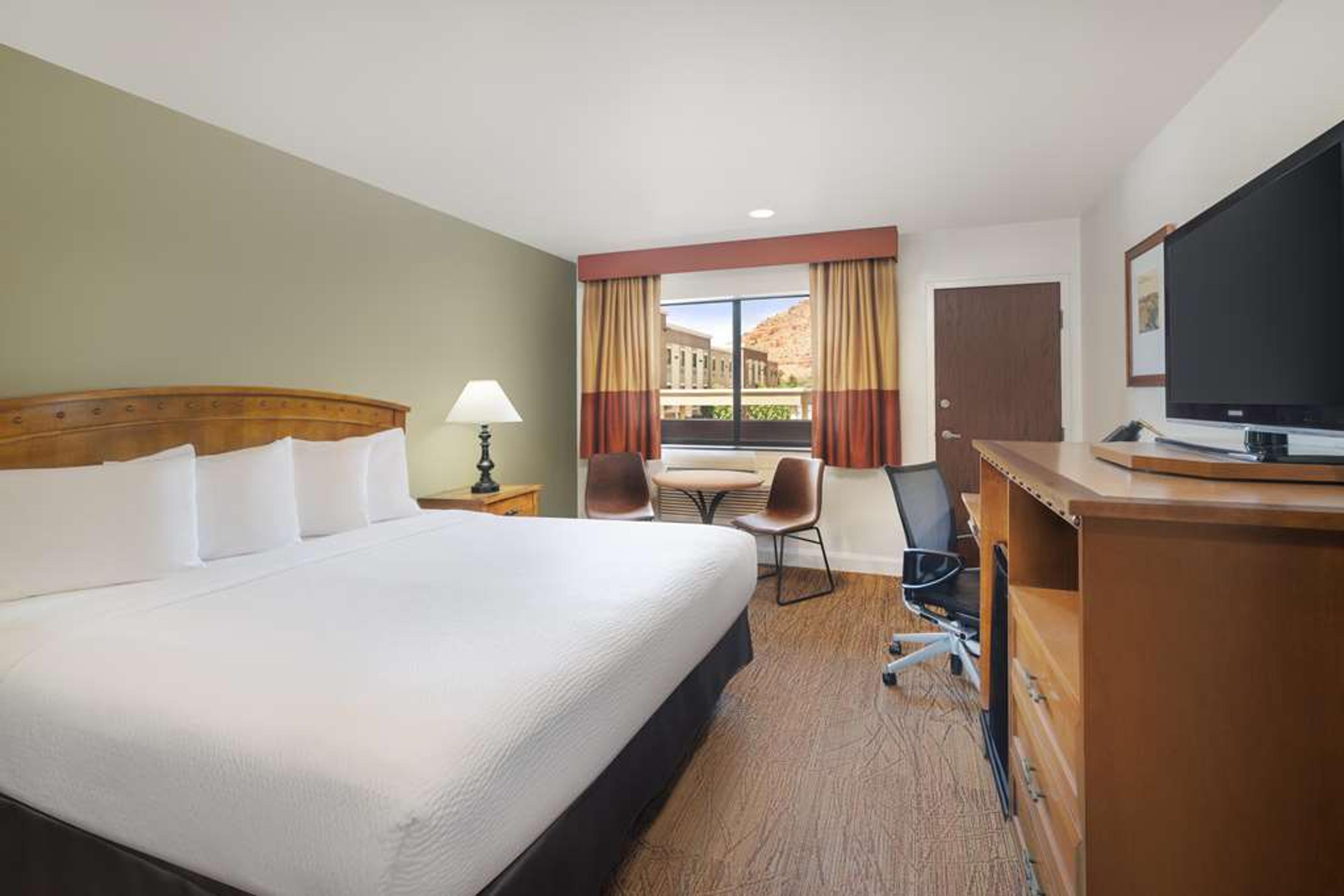 Best Western Red Hills