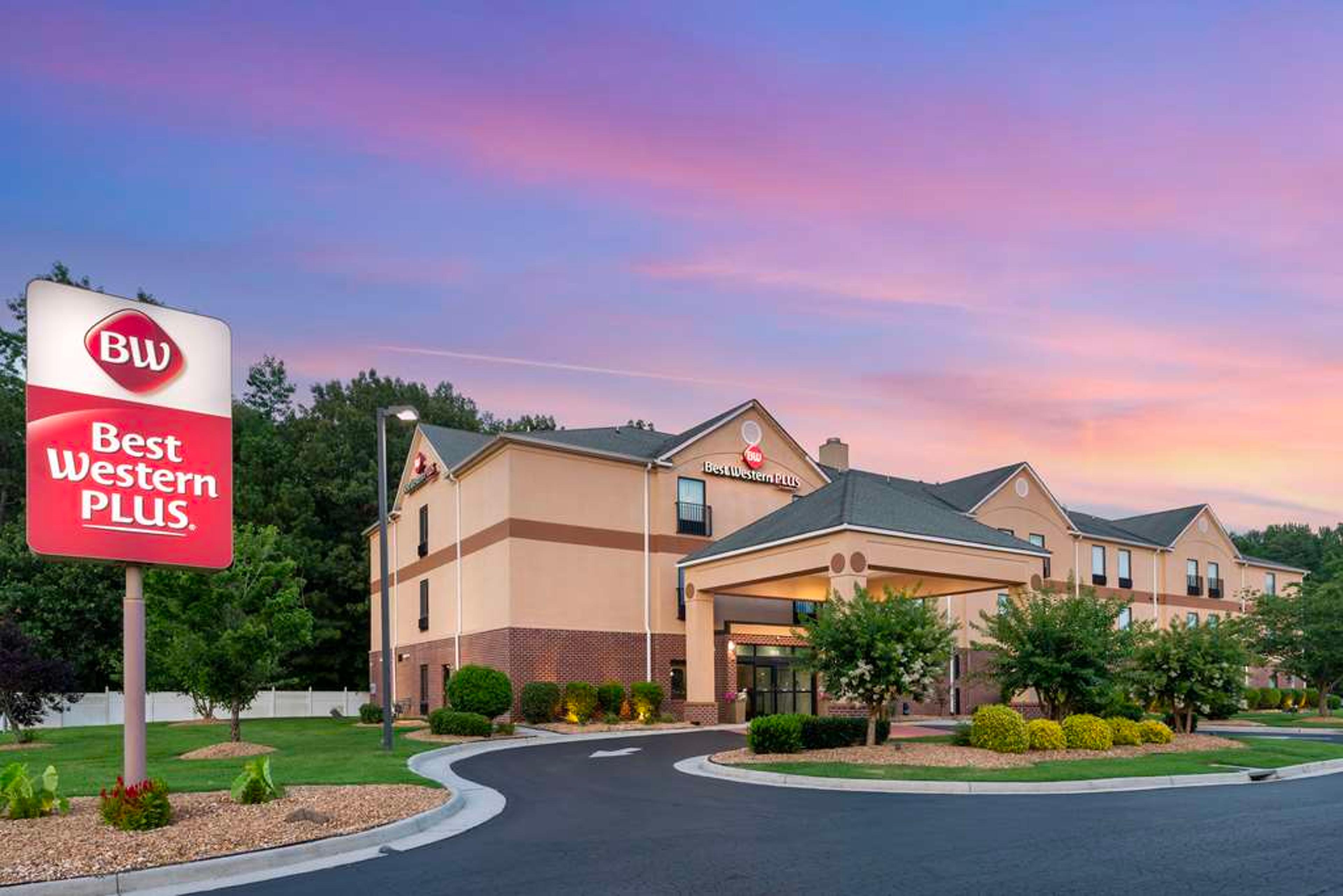 Hotel Photo 1