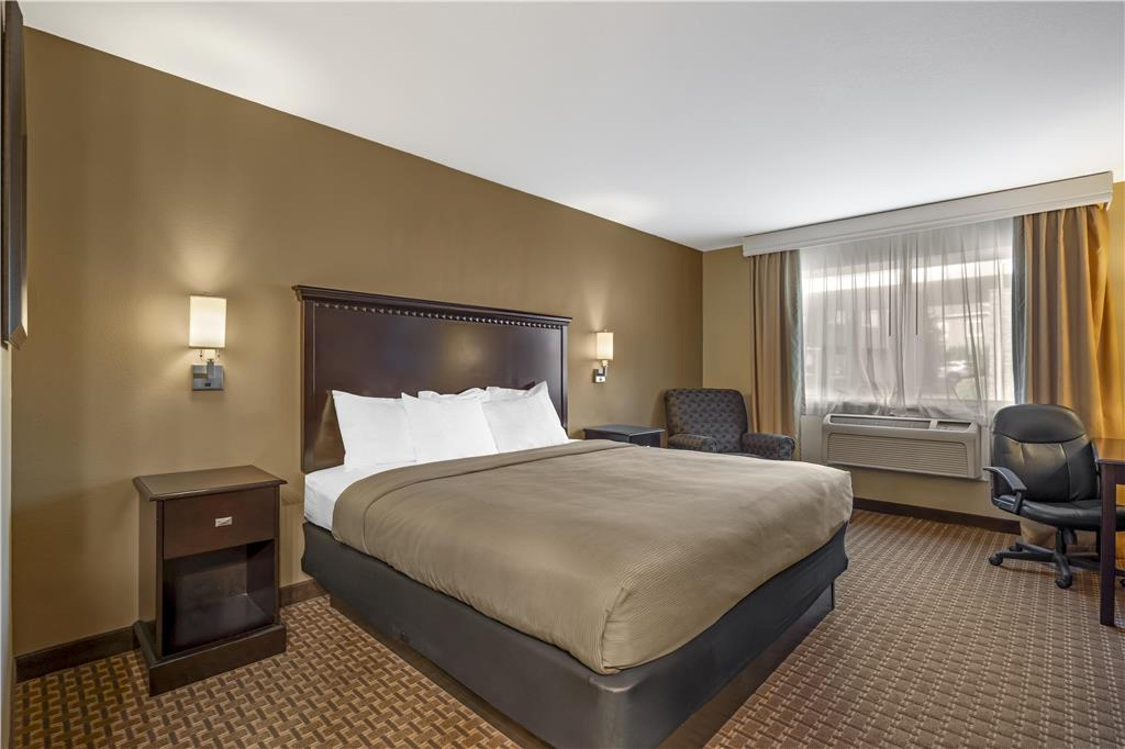 Best Western Plus Vintage Valley Inn