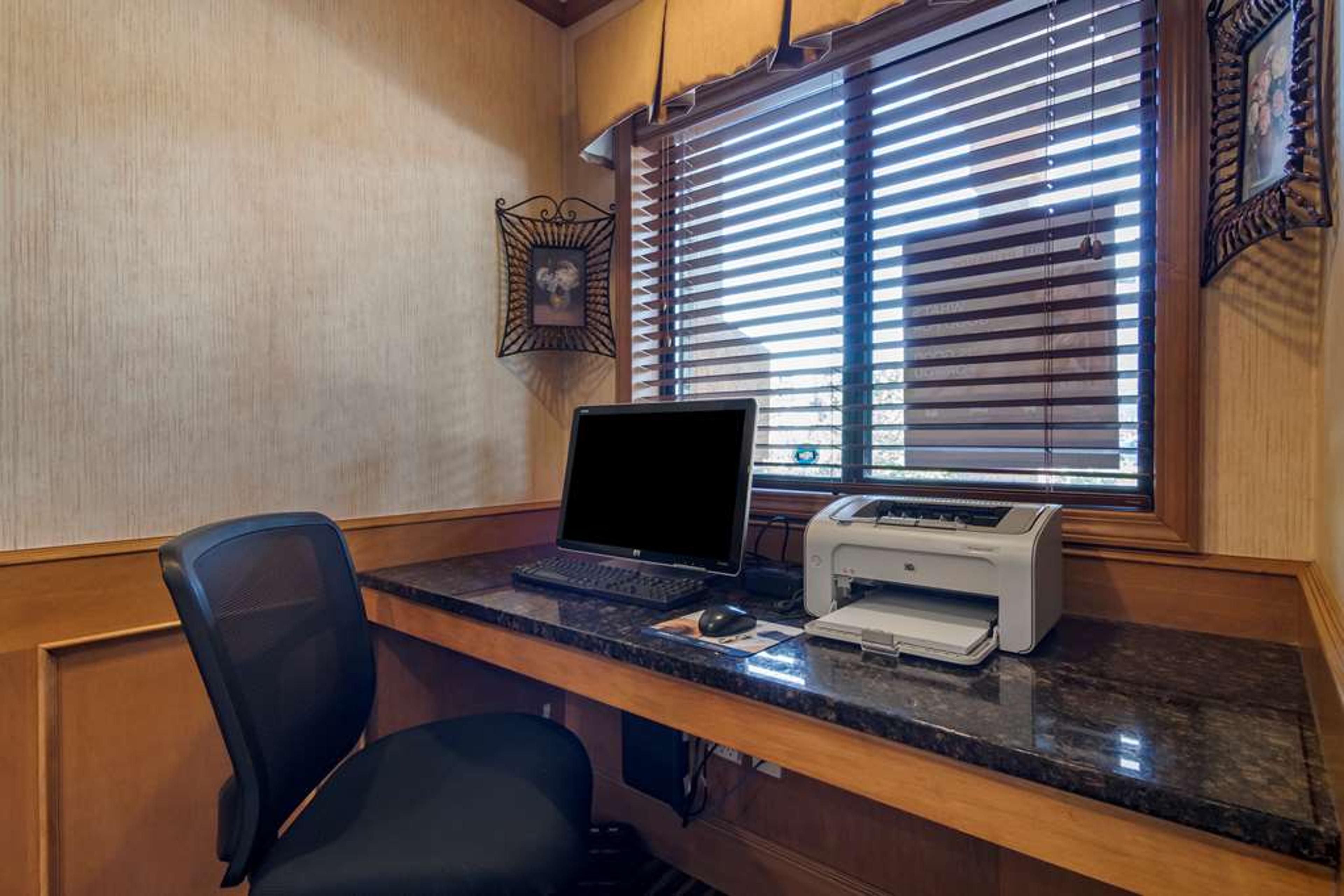 Hotel Photo 5