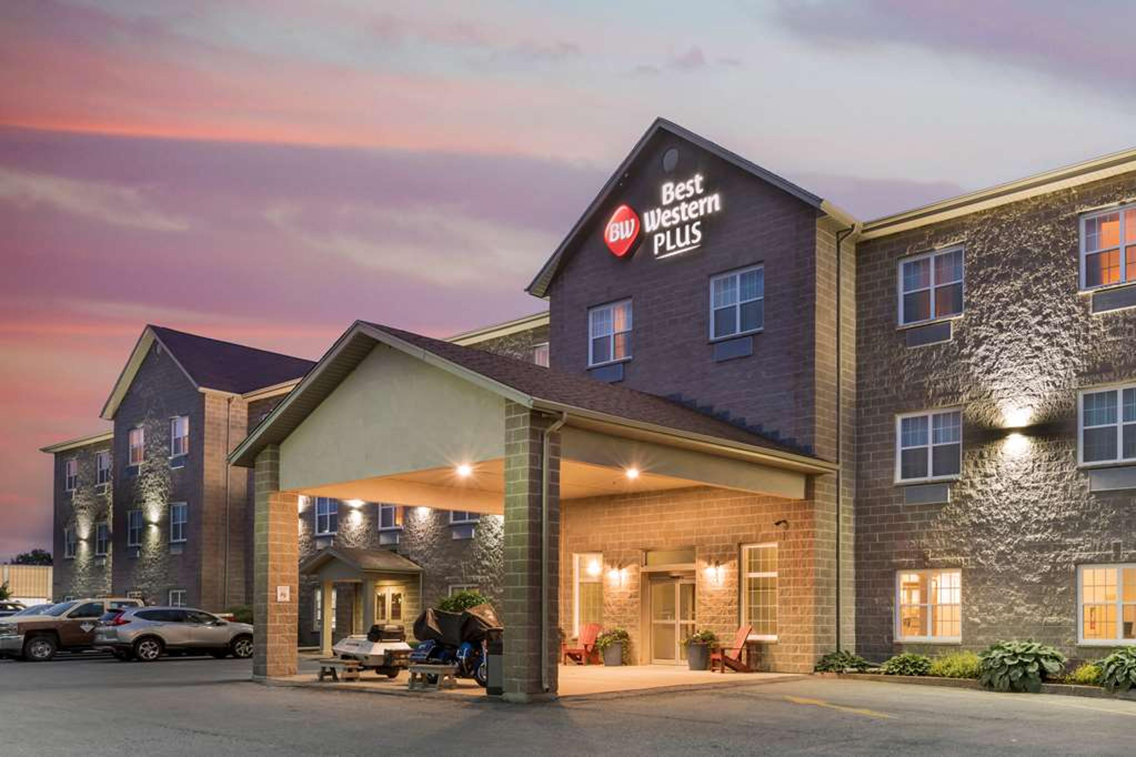 Hotel Photo 1