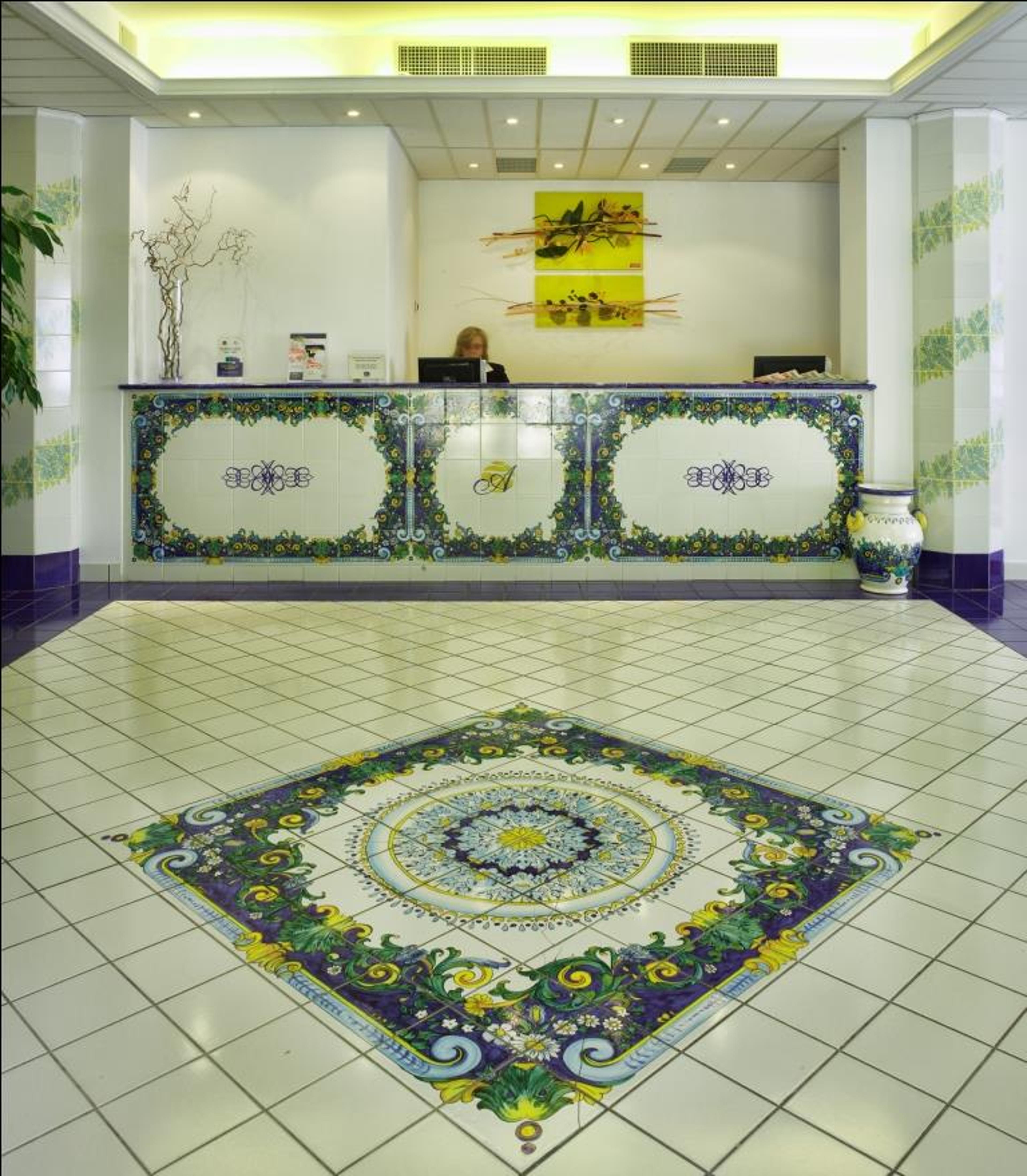 Hotel Photo 2