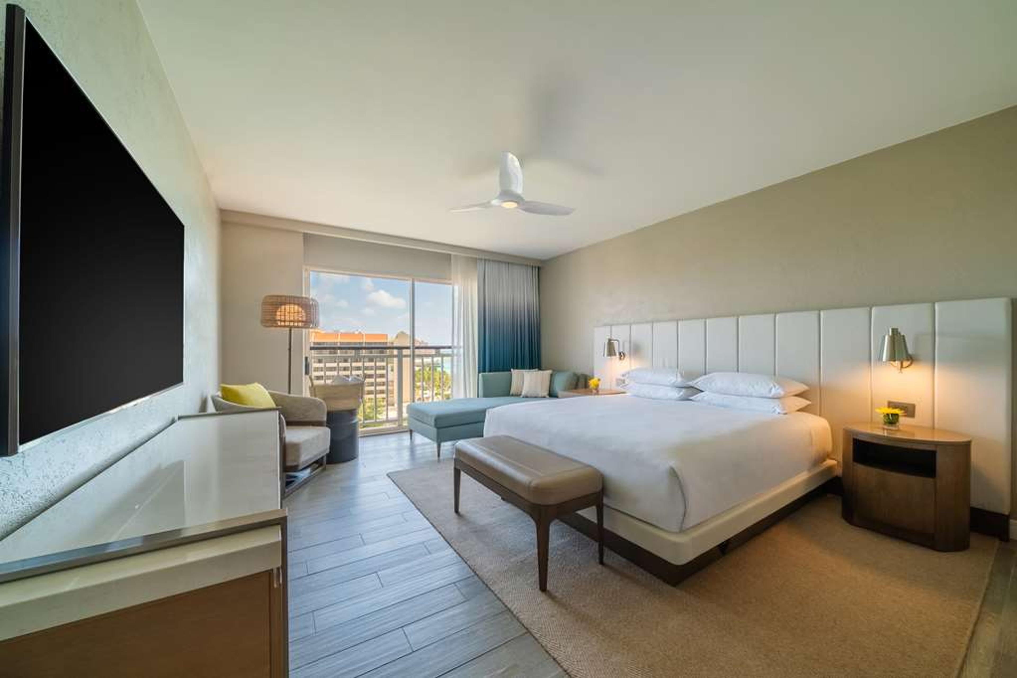 HYATT REGENCY ARUBA RESORT & CASINO