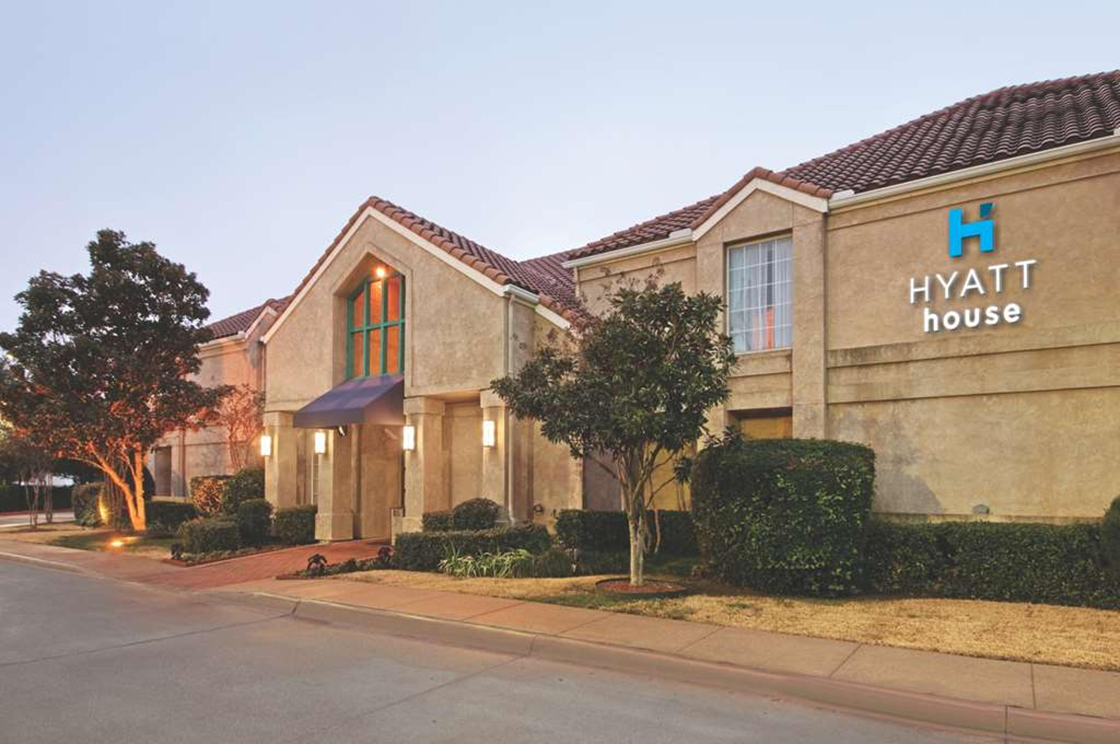 HYATT HOUSE DALLAS ADDISON