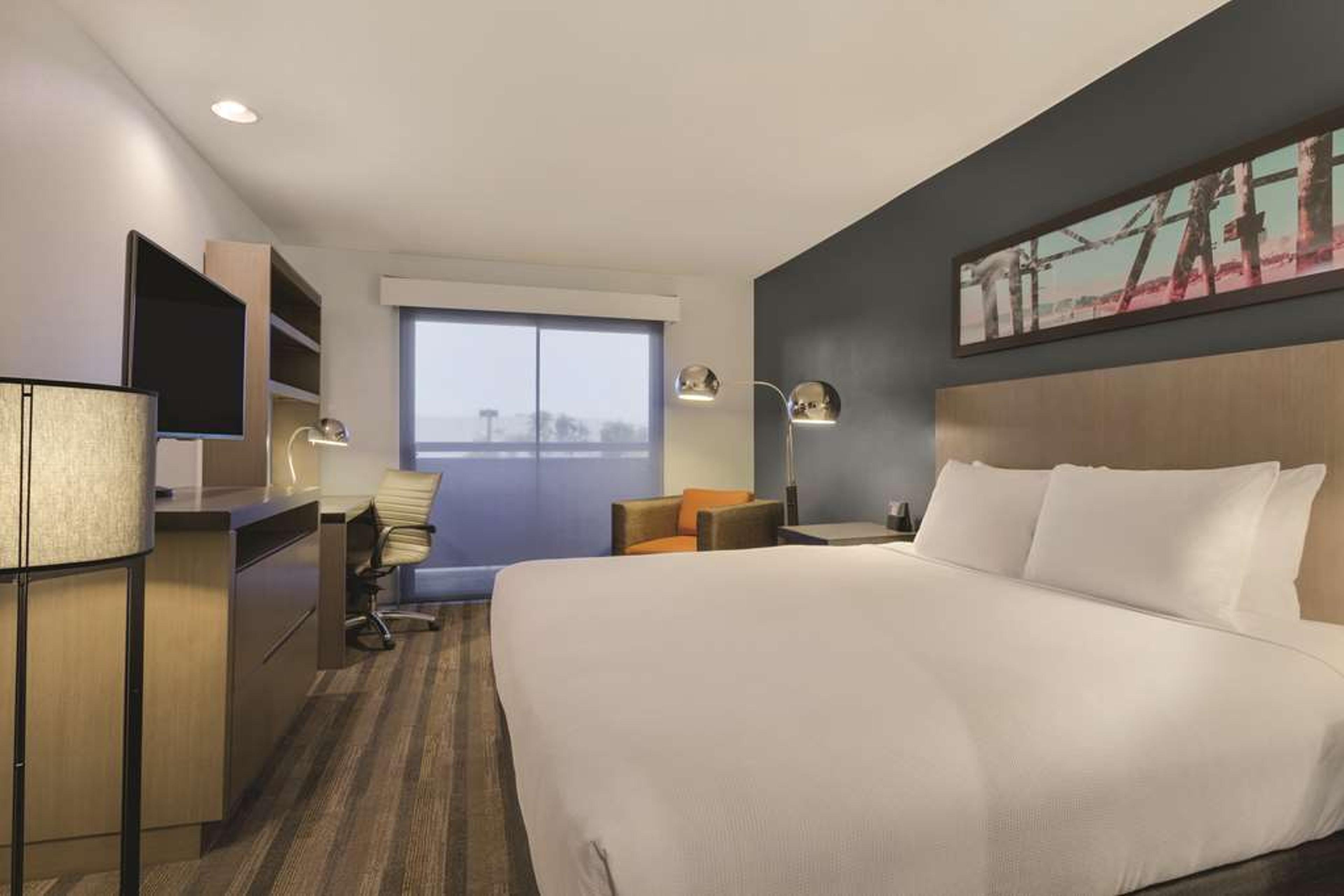 HYATT HOUSE CYPRESS ANAHEIM