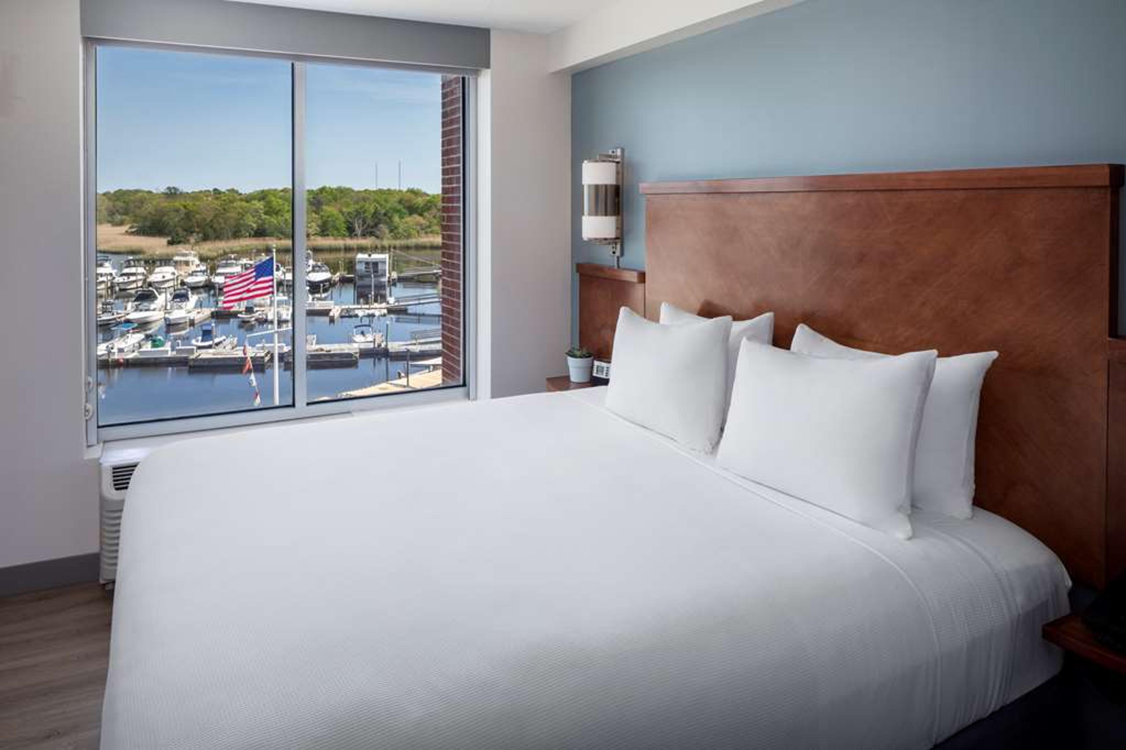 HYATT PLACE LONG ISLAND EAST END