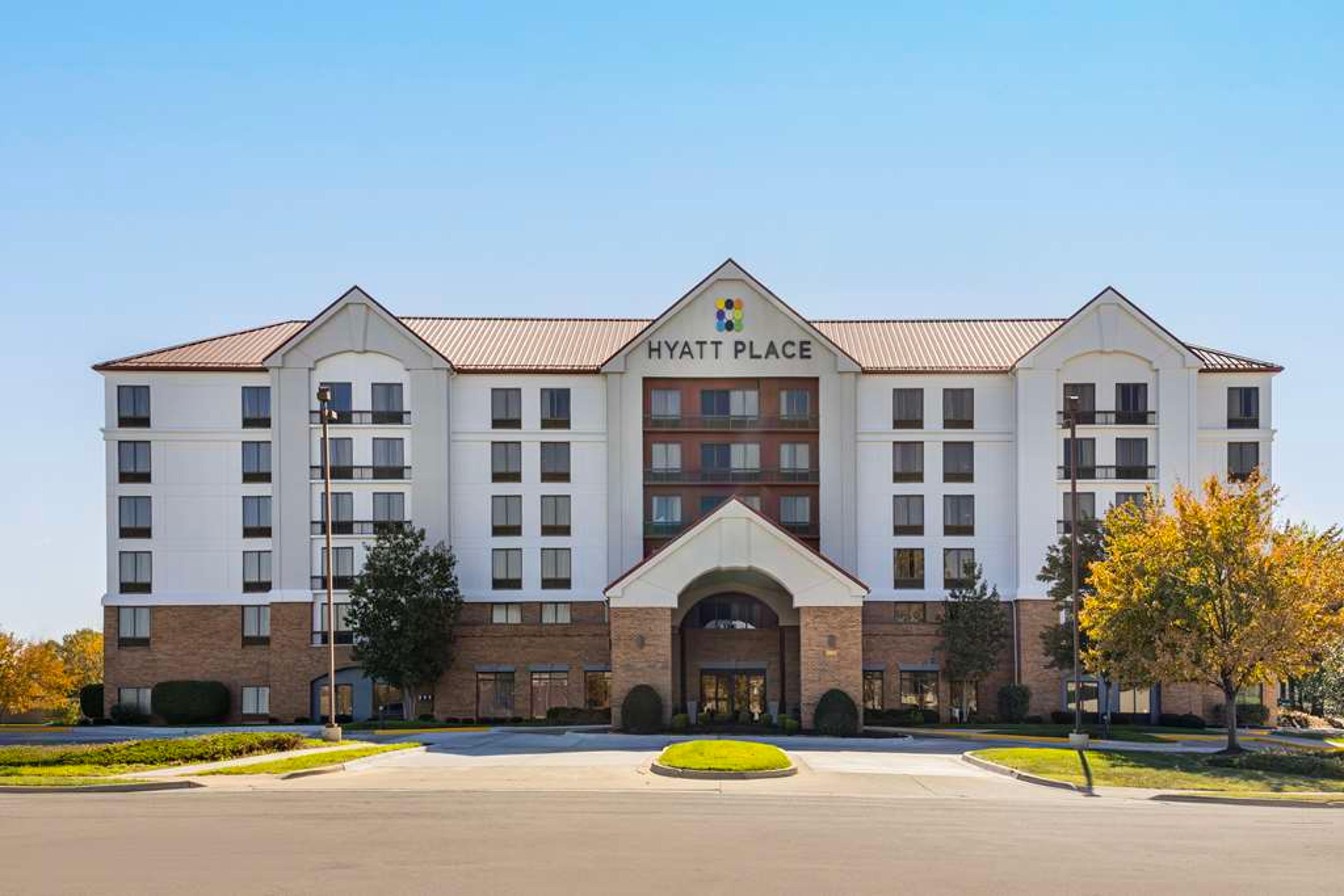 HYATT PLACE OVERLAND PARK CONV CNTR
