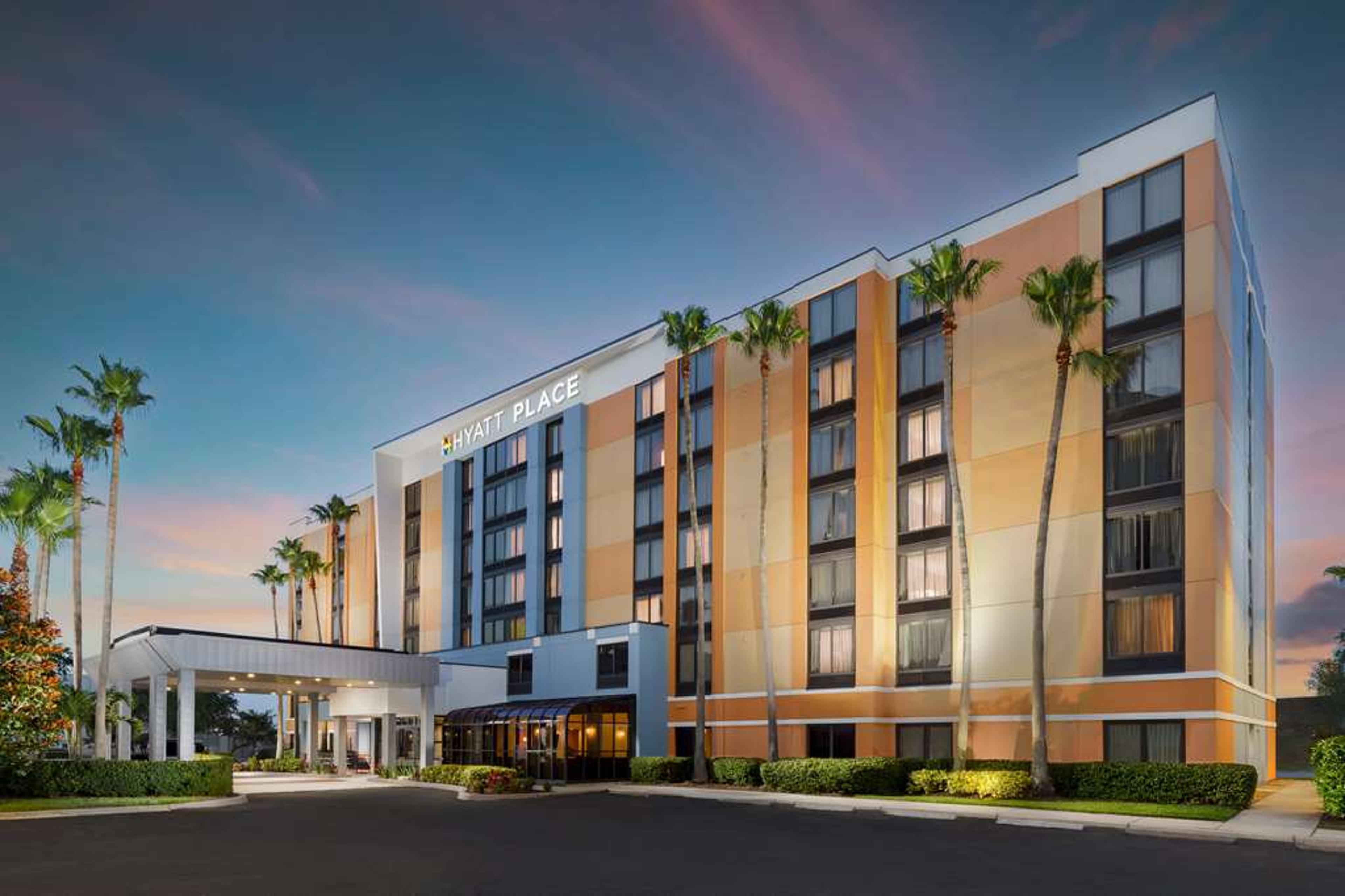 Hotel Photo 1