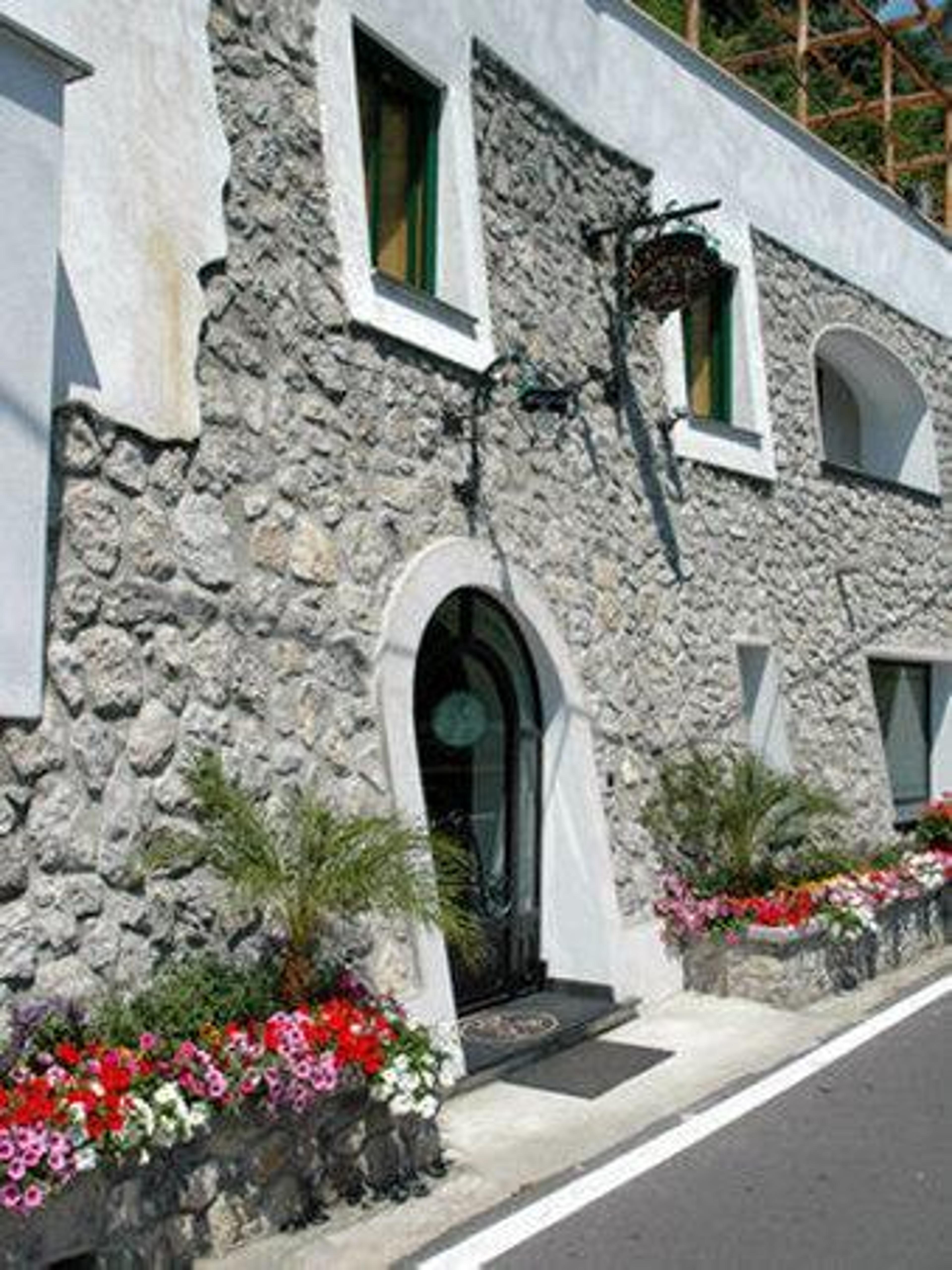 HOTEL LA PERGOLA