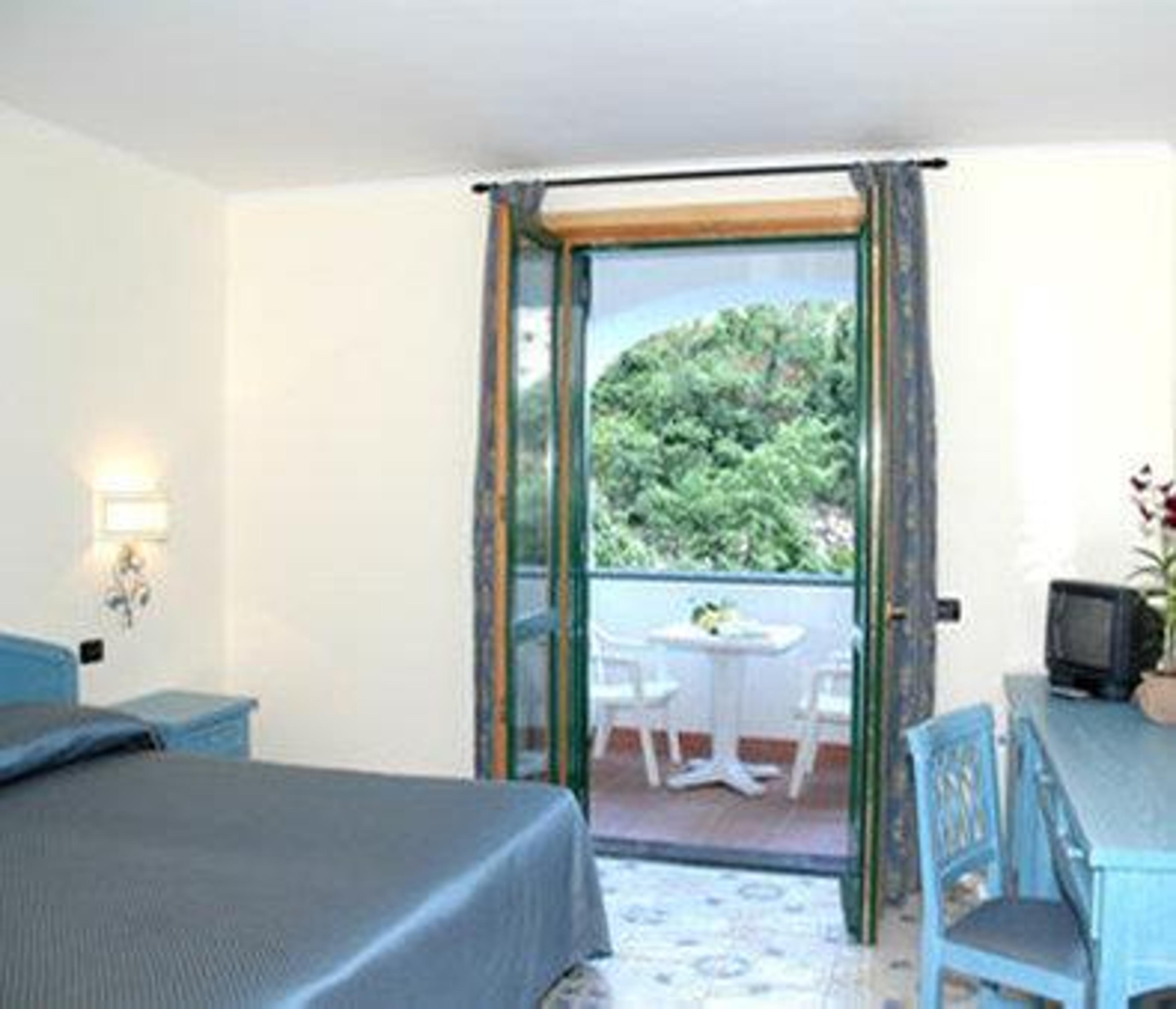 HOTEL LA PERGOLA