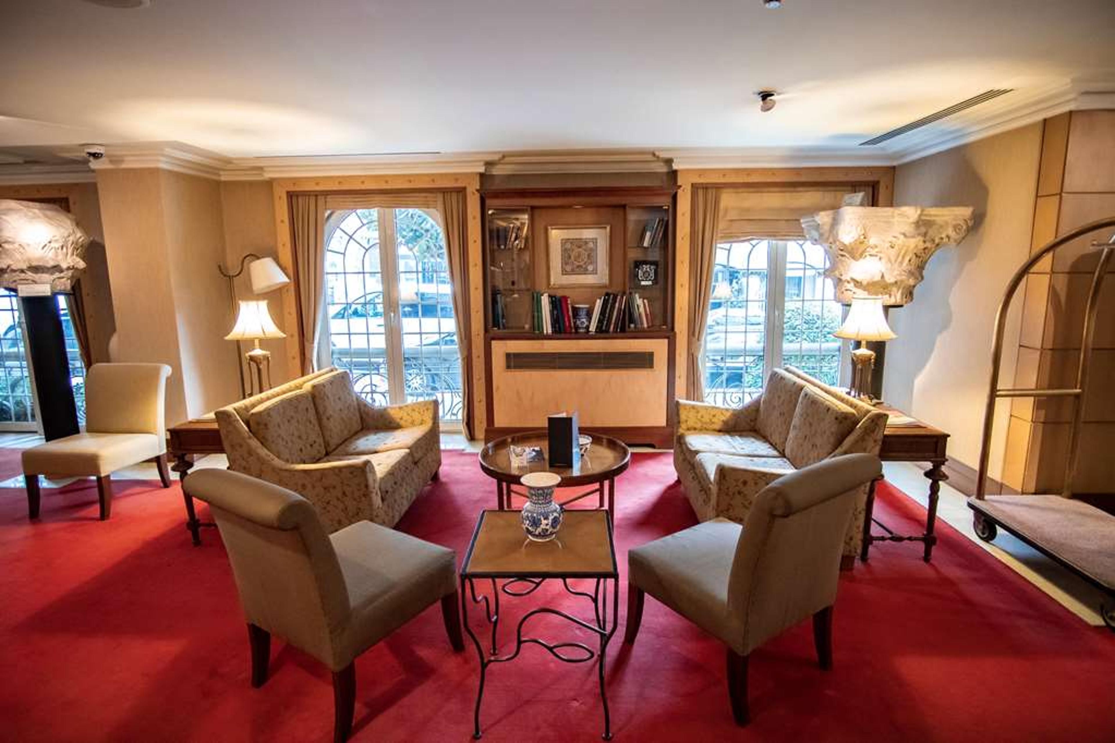 Hotel Photo 2