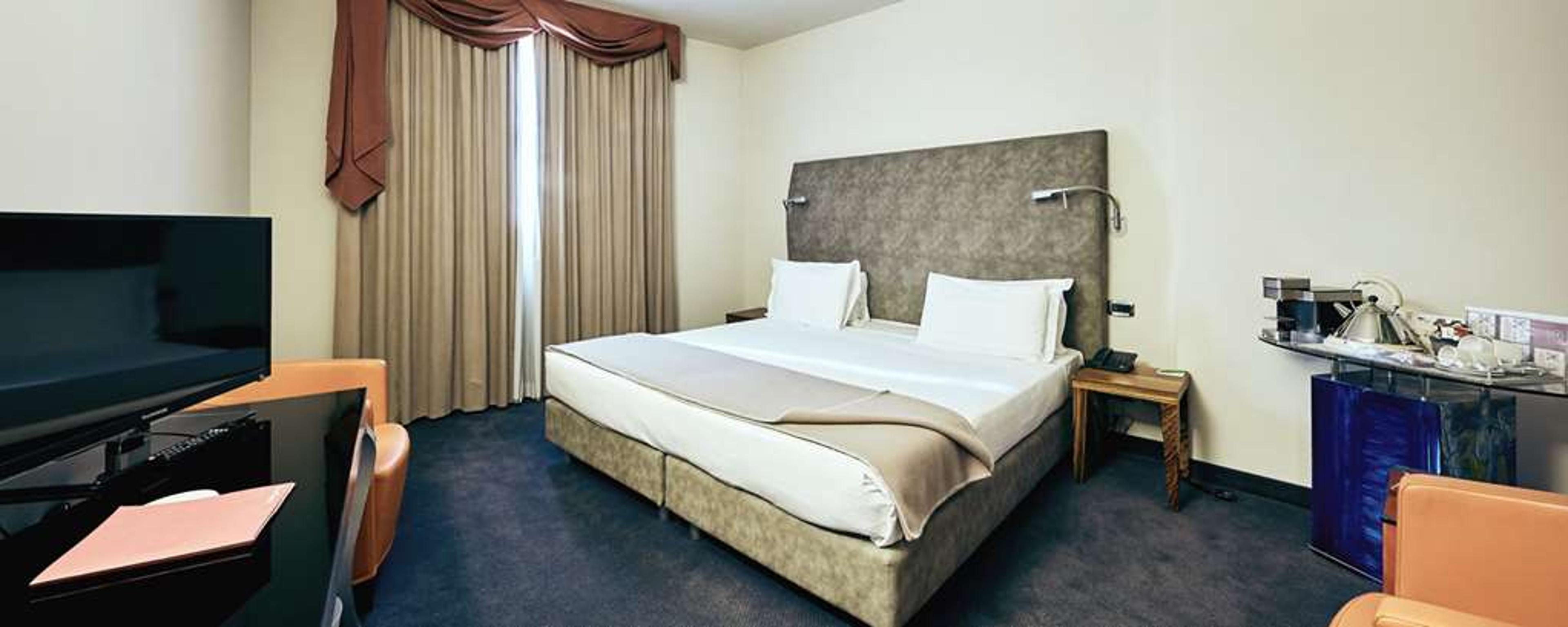 HOTEL SETTECENTO