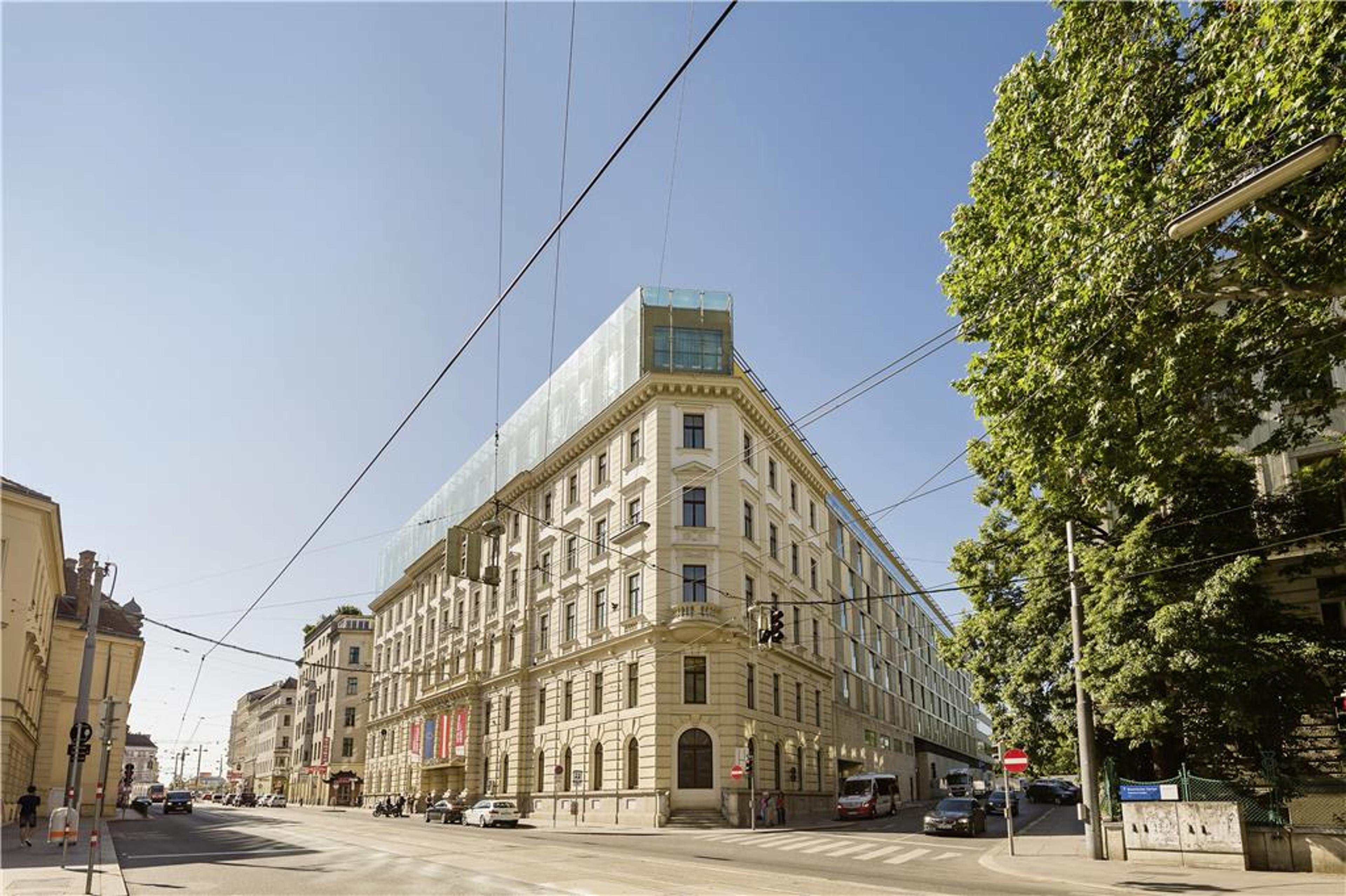 SAVOYEN AUSTRIA TREND HOTEL