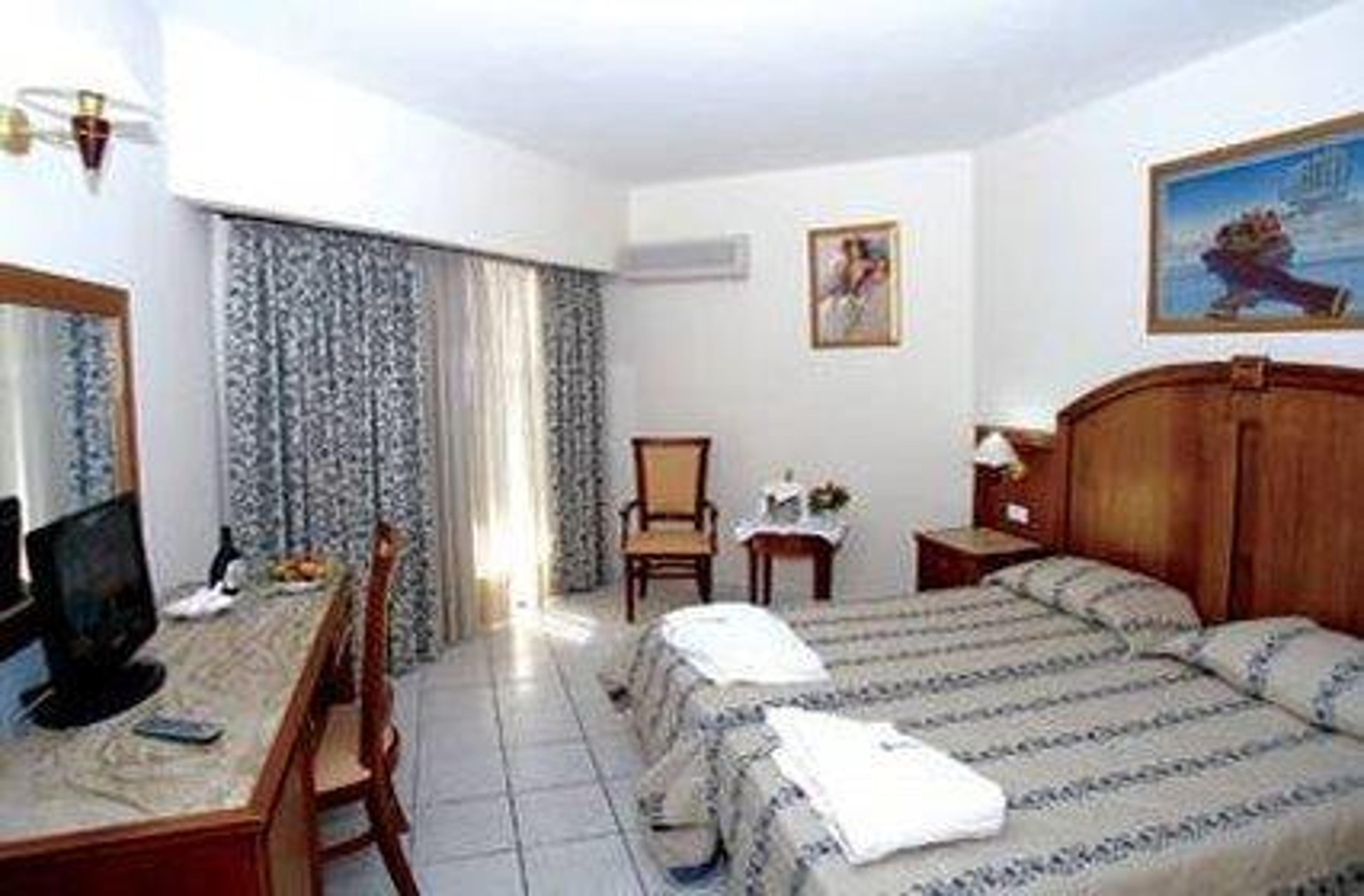 CARAVEL HOTEL ZANTE