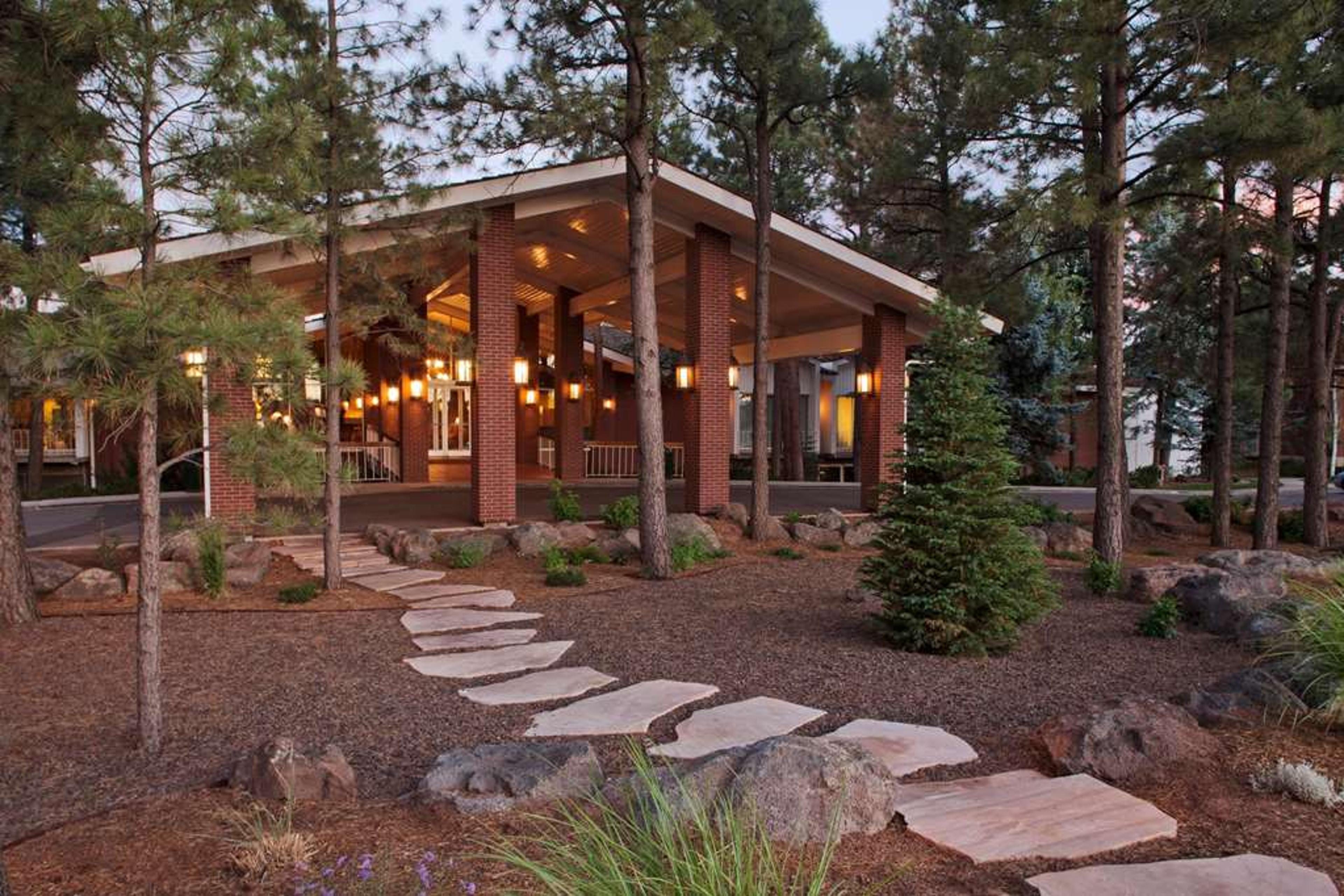 LITTLE AMERICA FLAGSTAFF