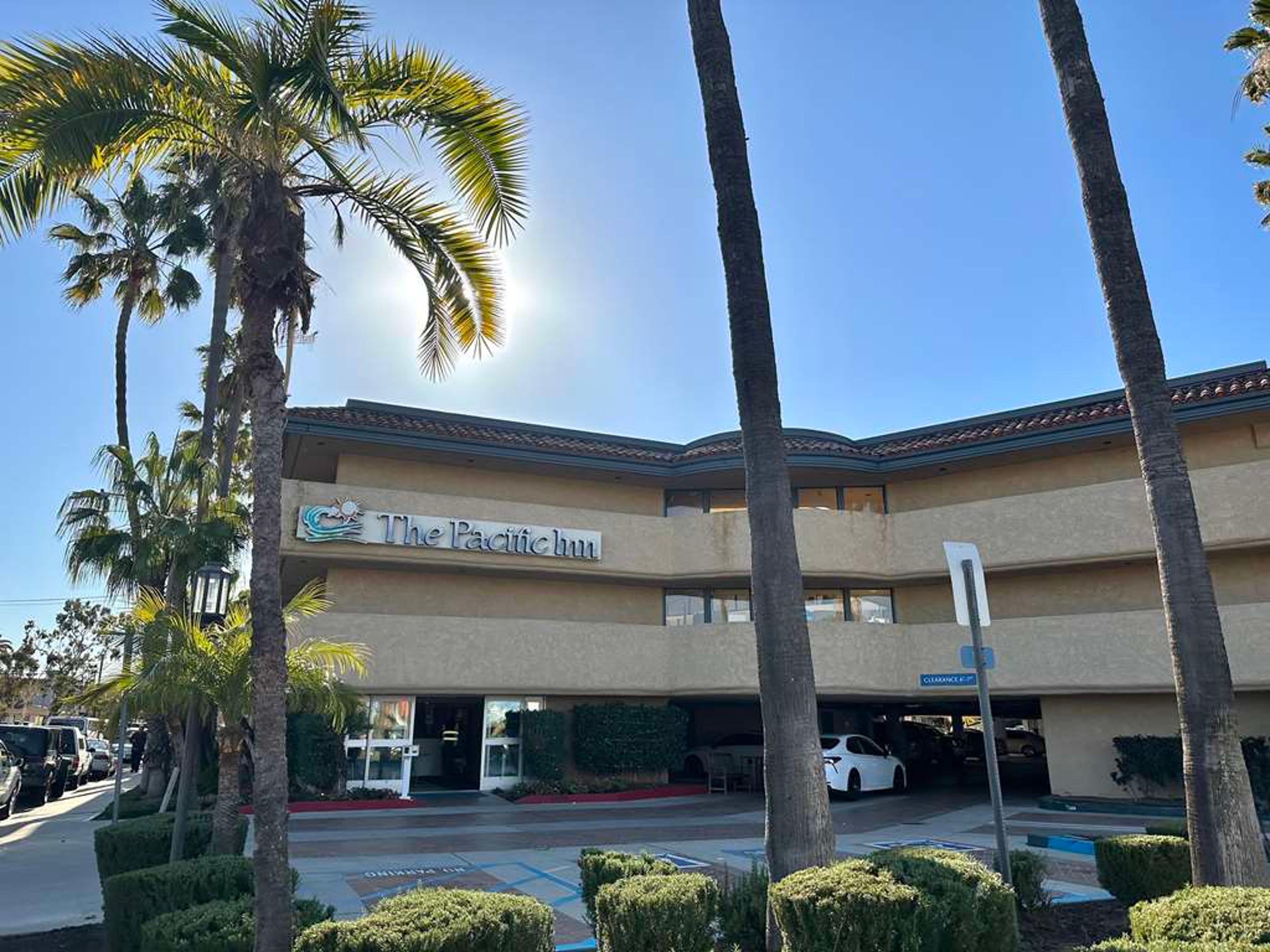 THE PACIFIC INN