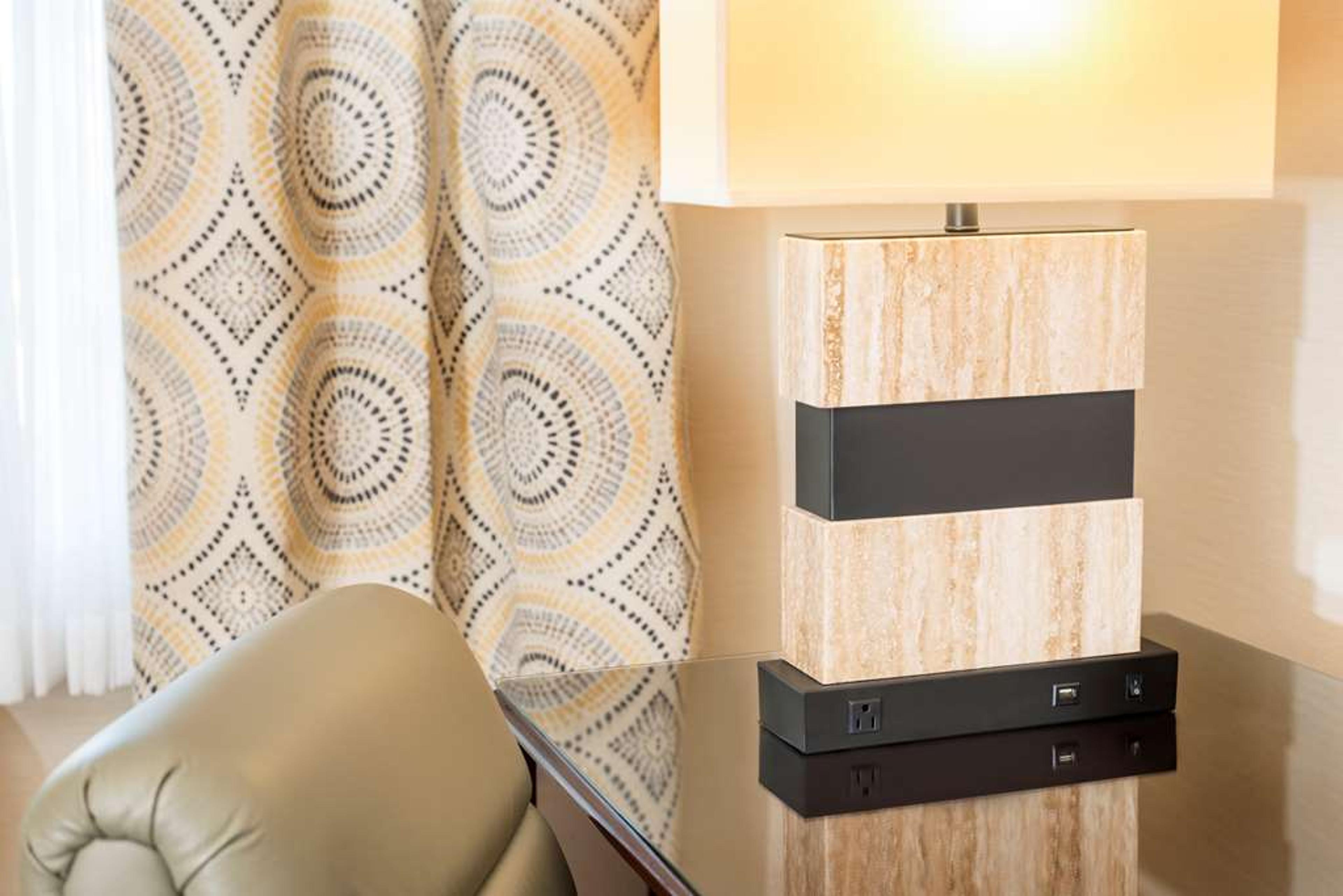 AYRES SUITES ONTARIO MILLS MALL