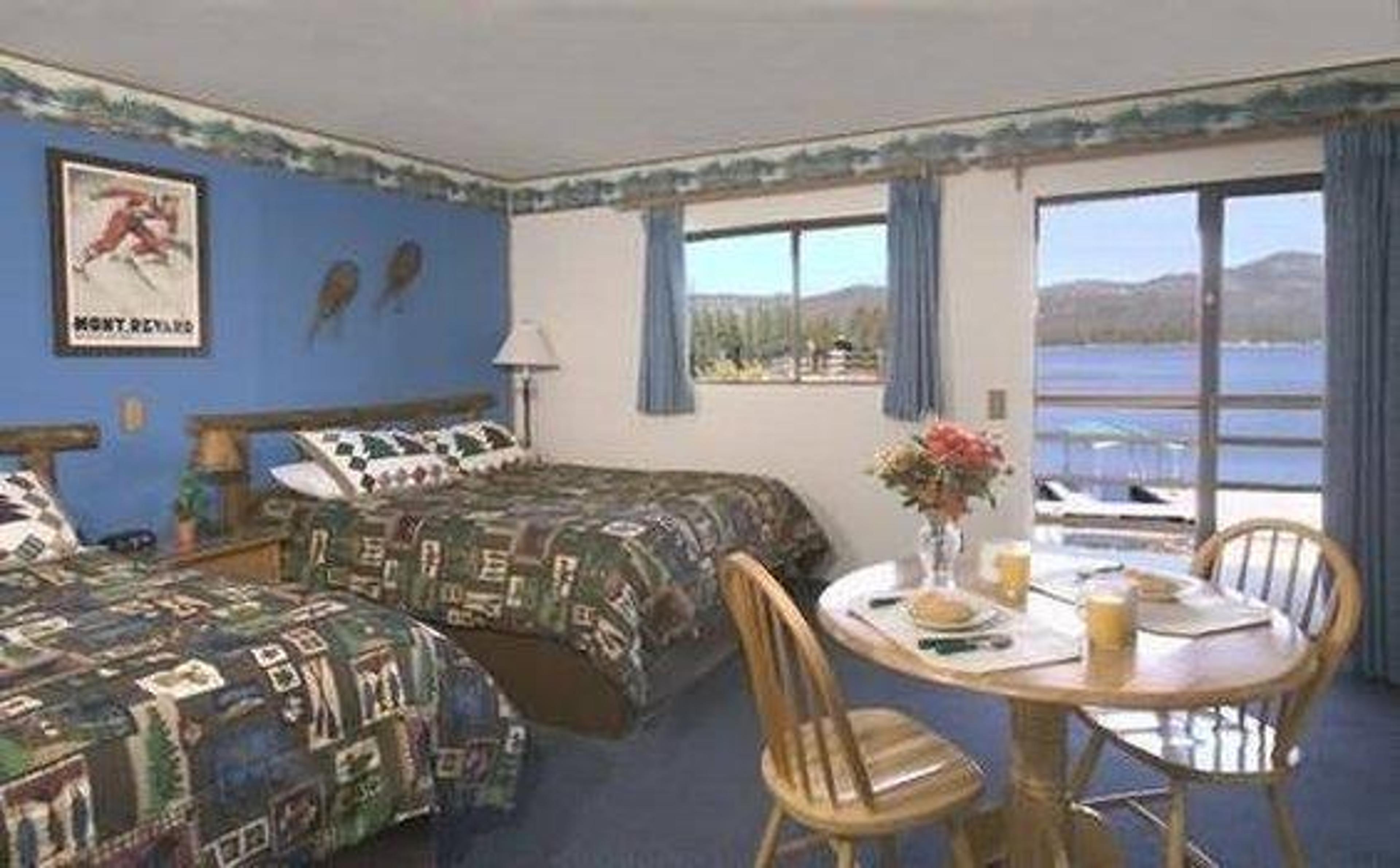 BIG BEAR LAKEFRONT LODGE