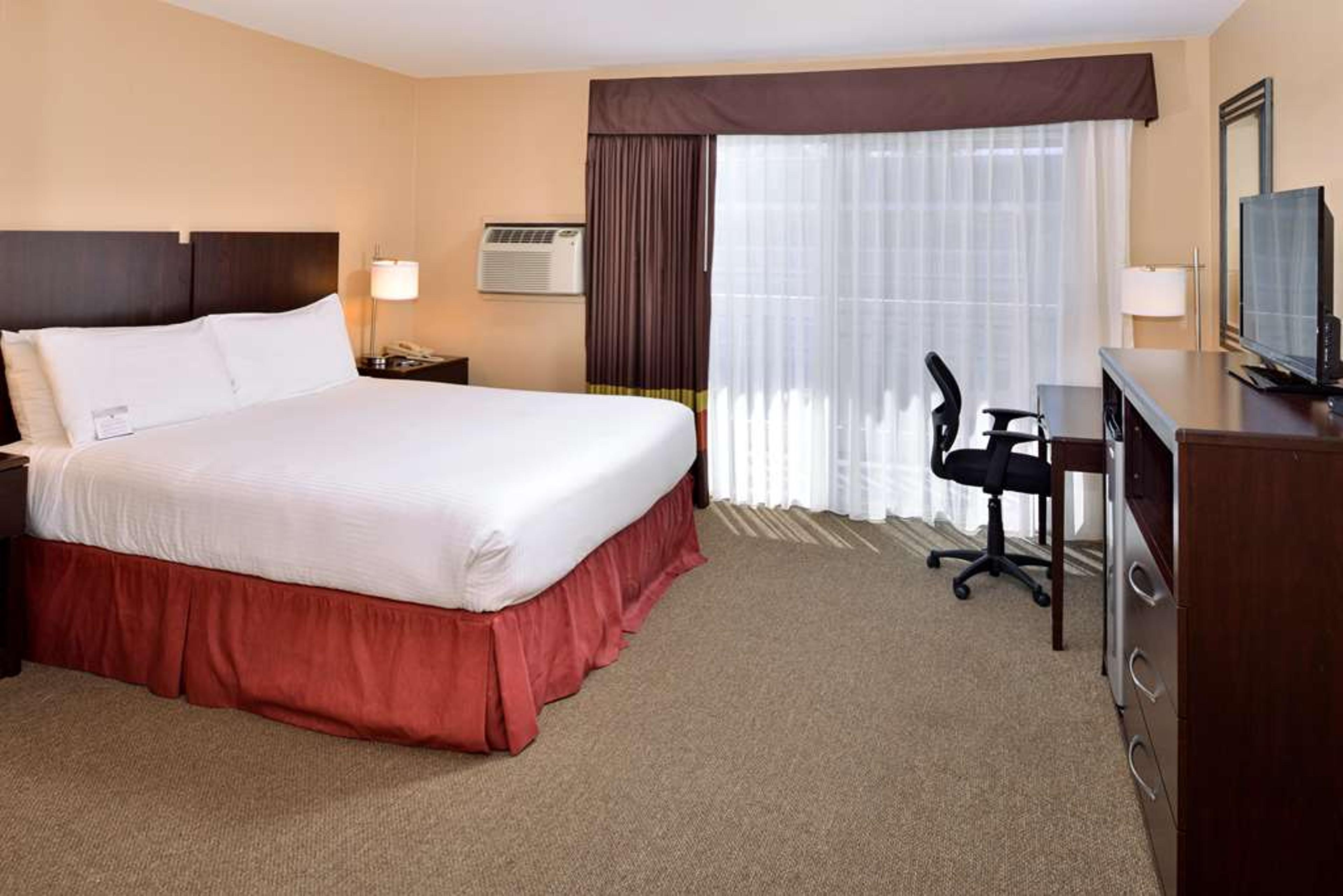 DANA POINT MARINA INN