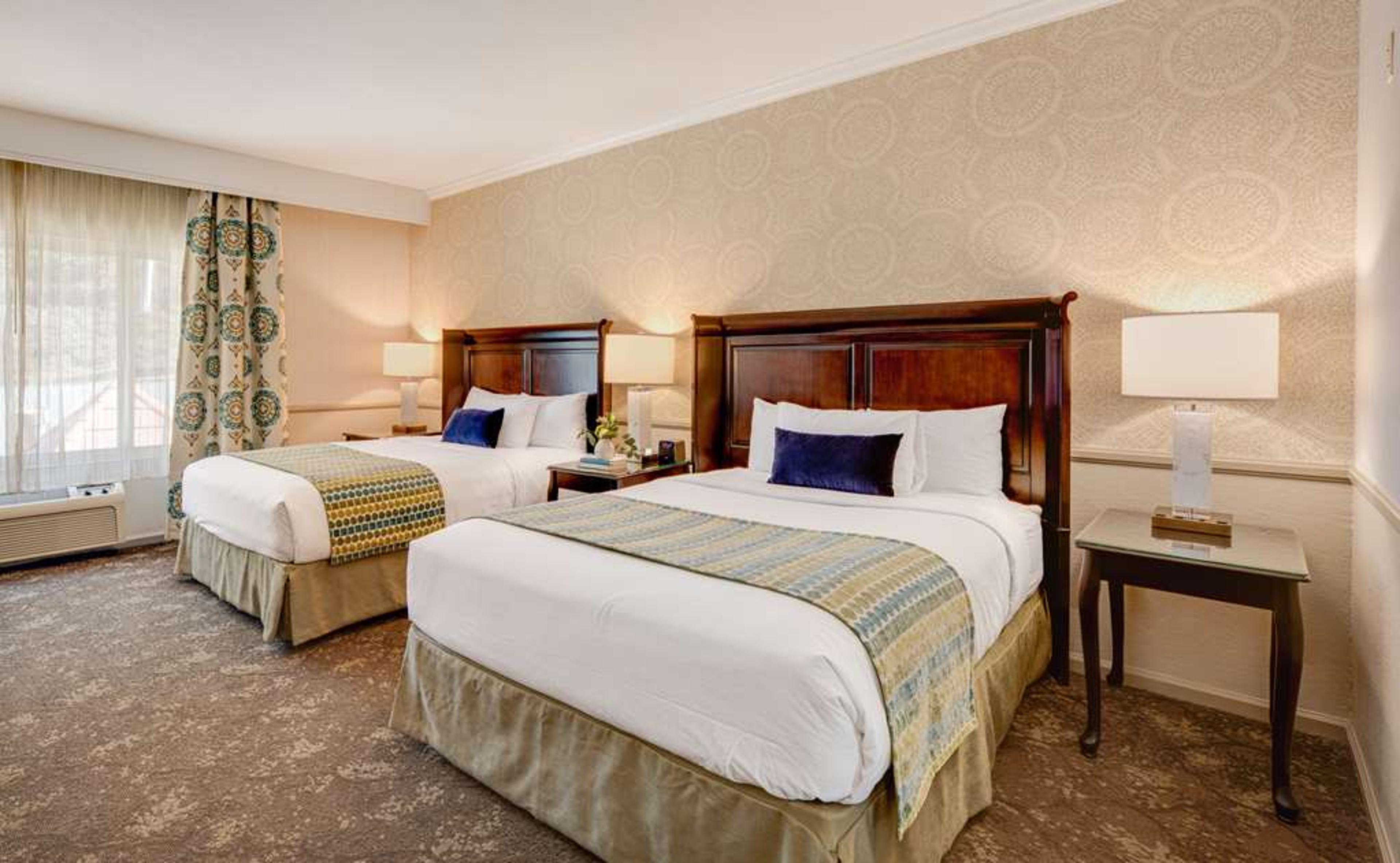AYRES HOTEL CORONA EAST