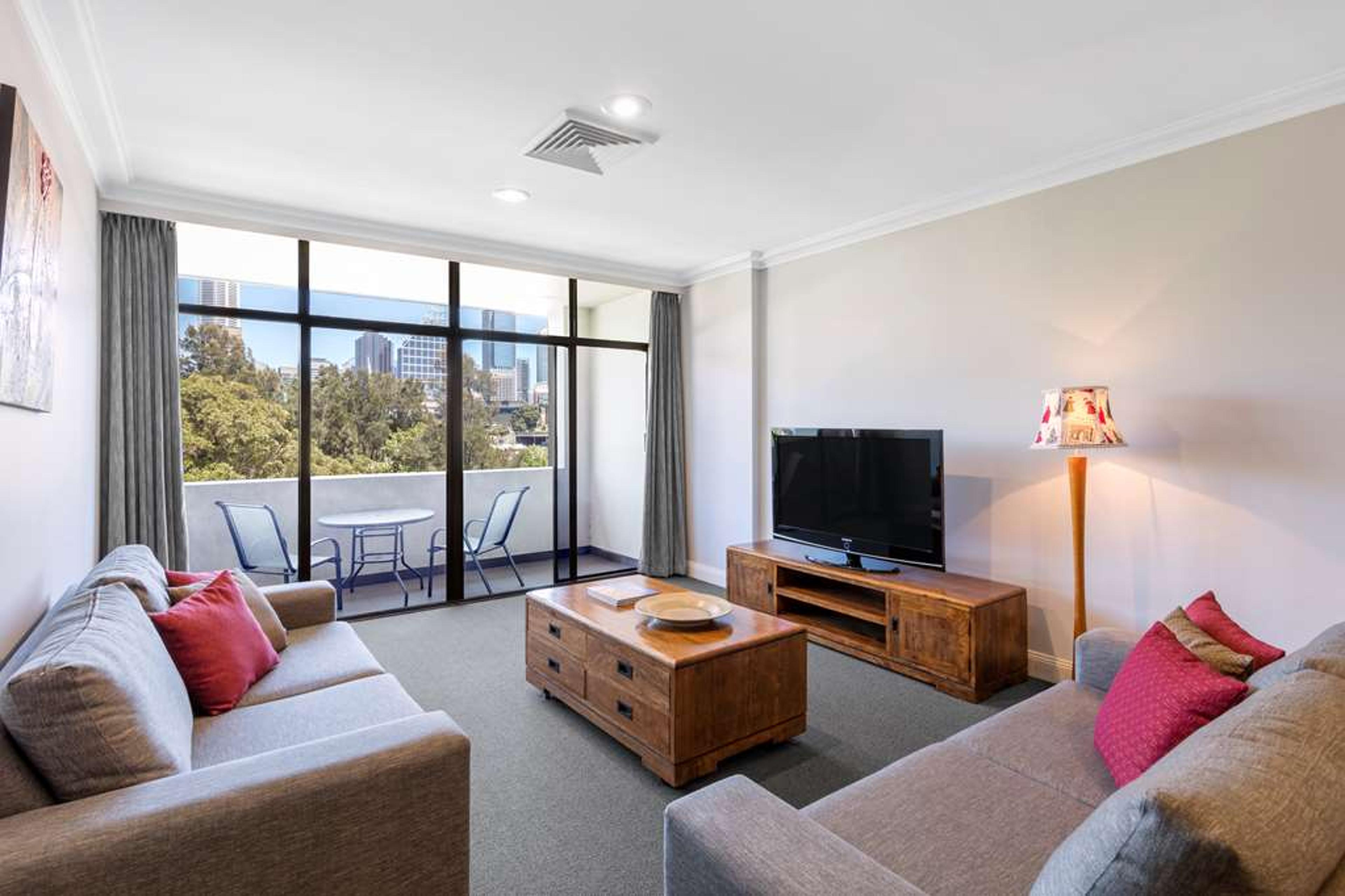 NESUTO WOOLLOOMOOLOO SYDNEY