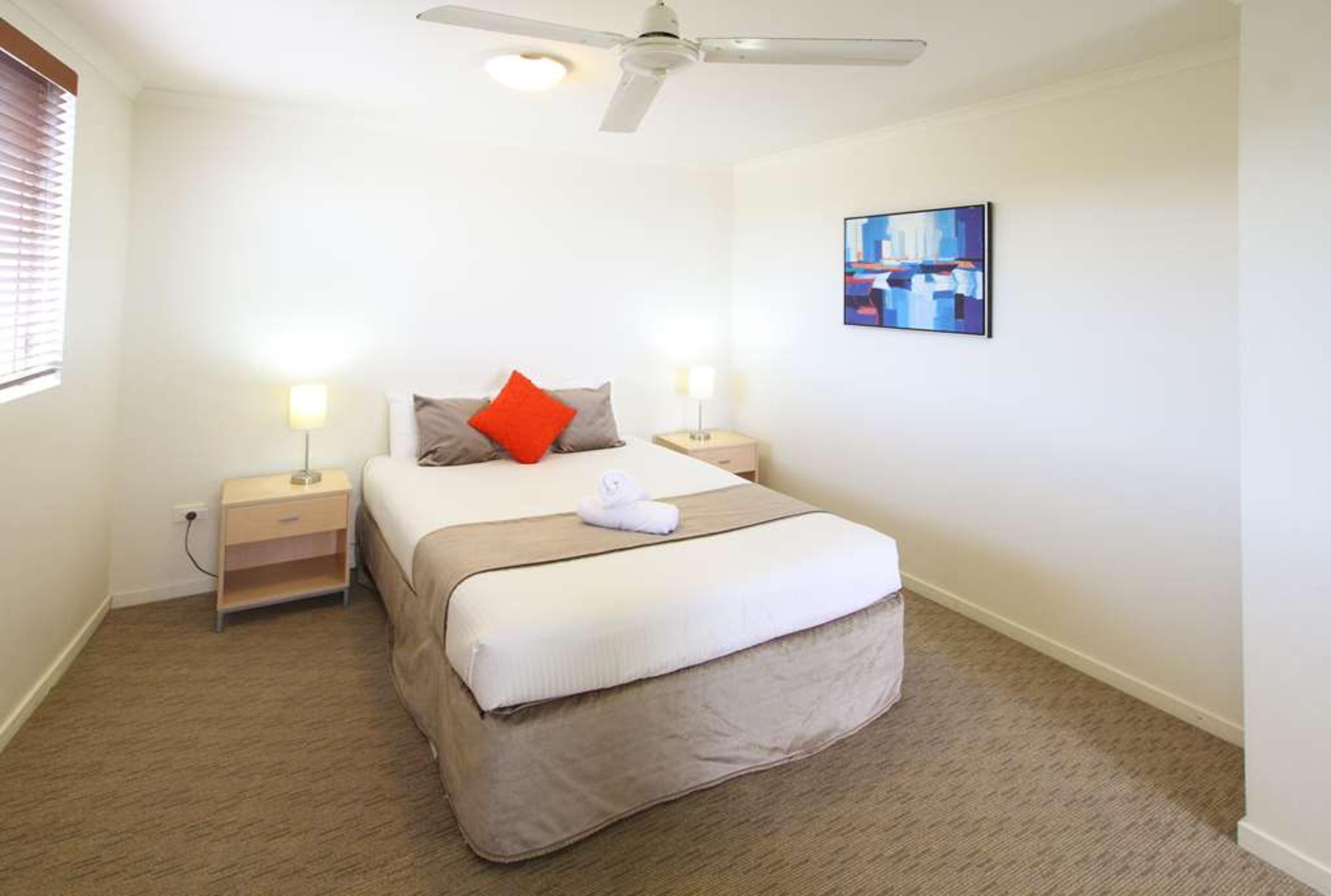 CALOUNDRA CENTRAL APARTMENT