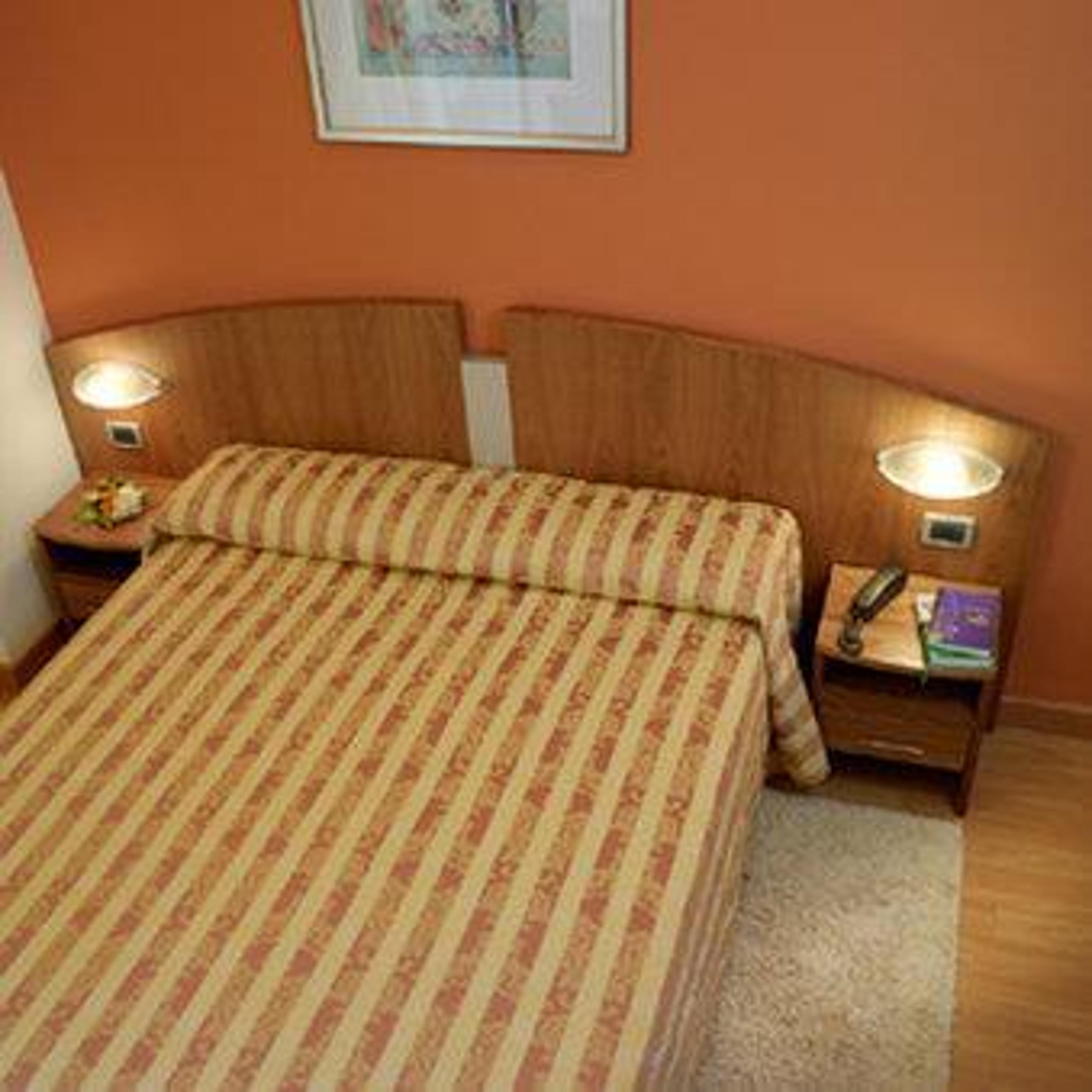 ACM WELCHOME HOTEL