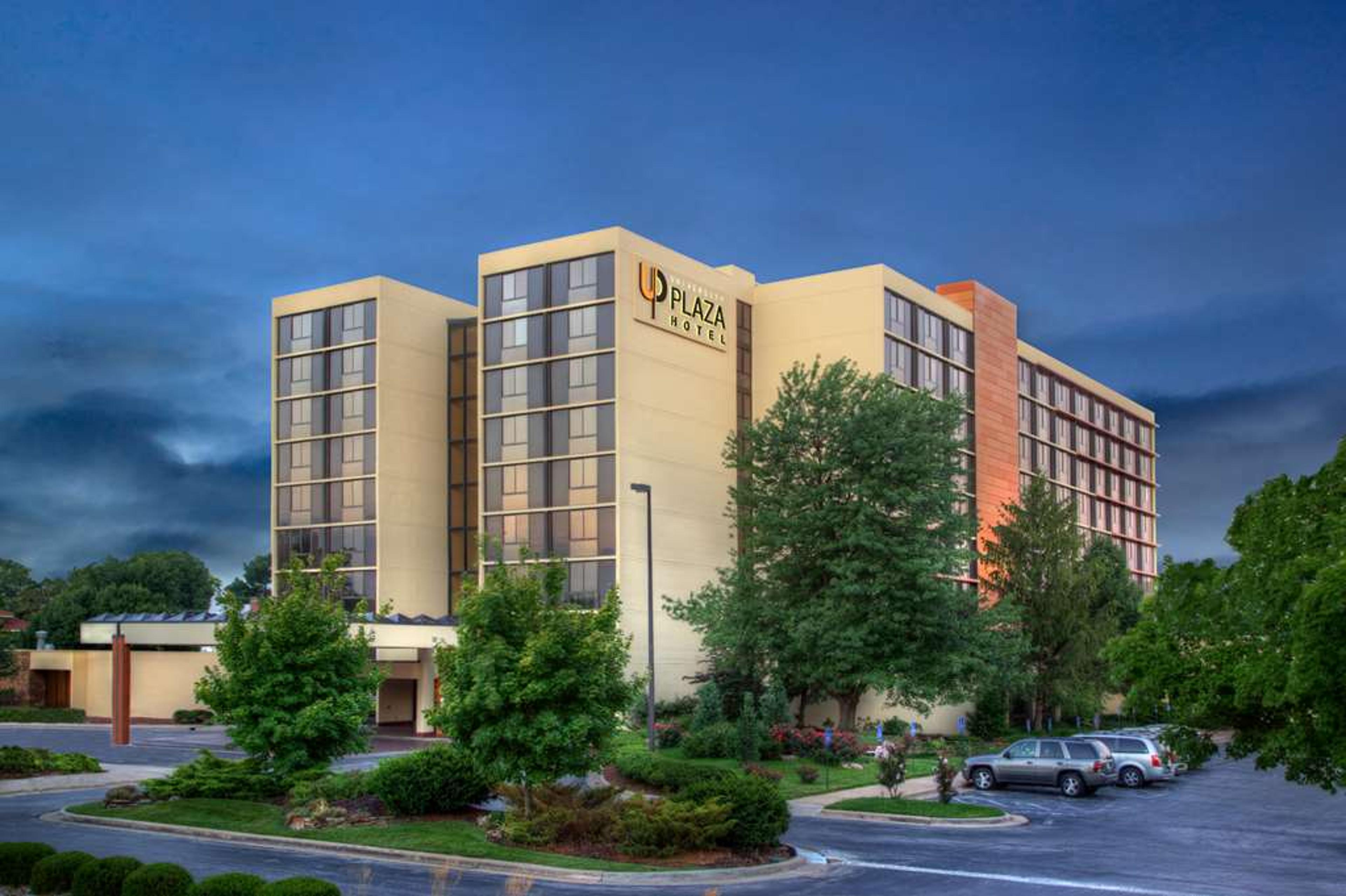 UNIVERSITY PLAZA HOTEL SPRINGFIELD