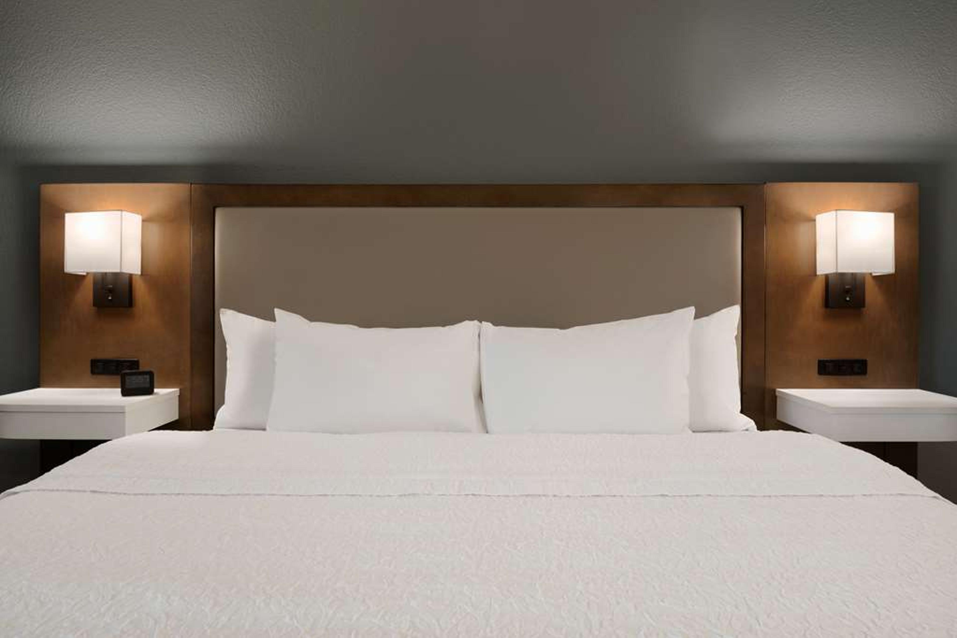 Hampton Inn Appleton-Fox River Mall Area