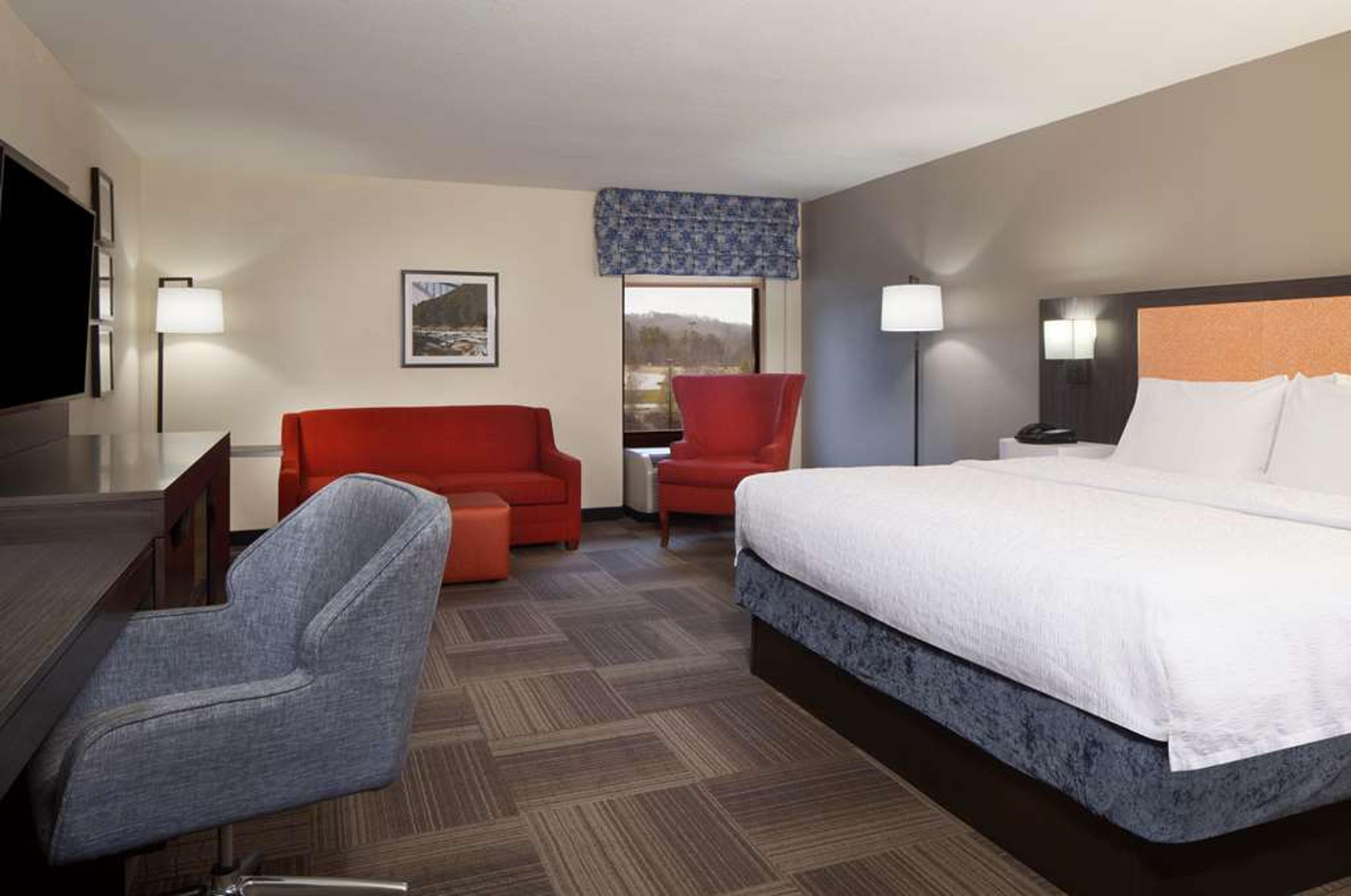 Hampton Inn Charleston/Southridge