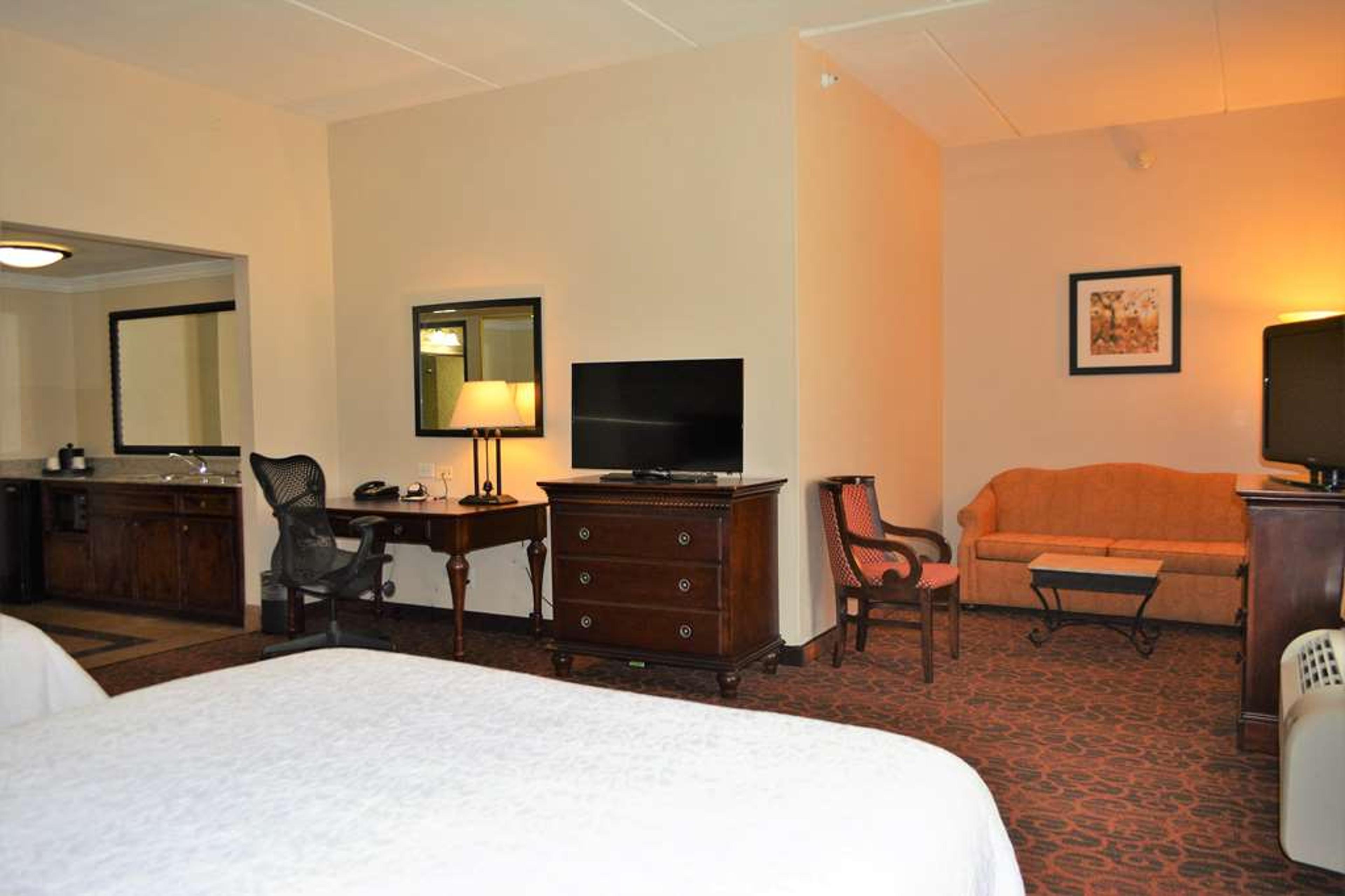 Hampton Inn &amp; Suites Houston-Katy