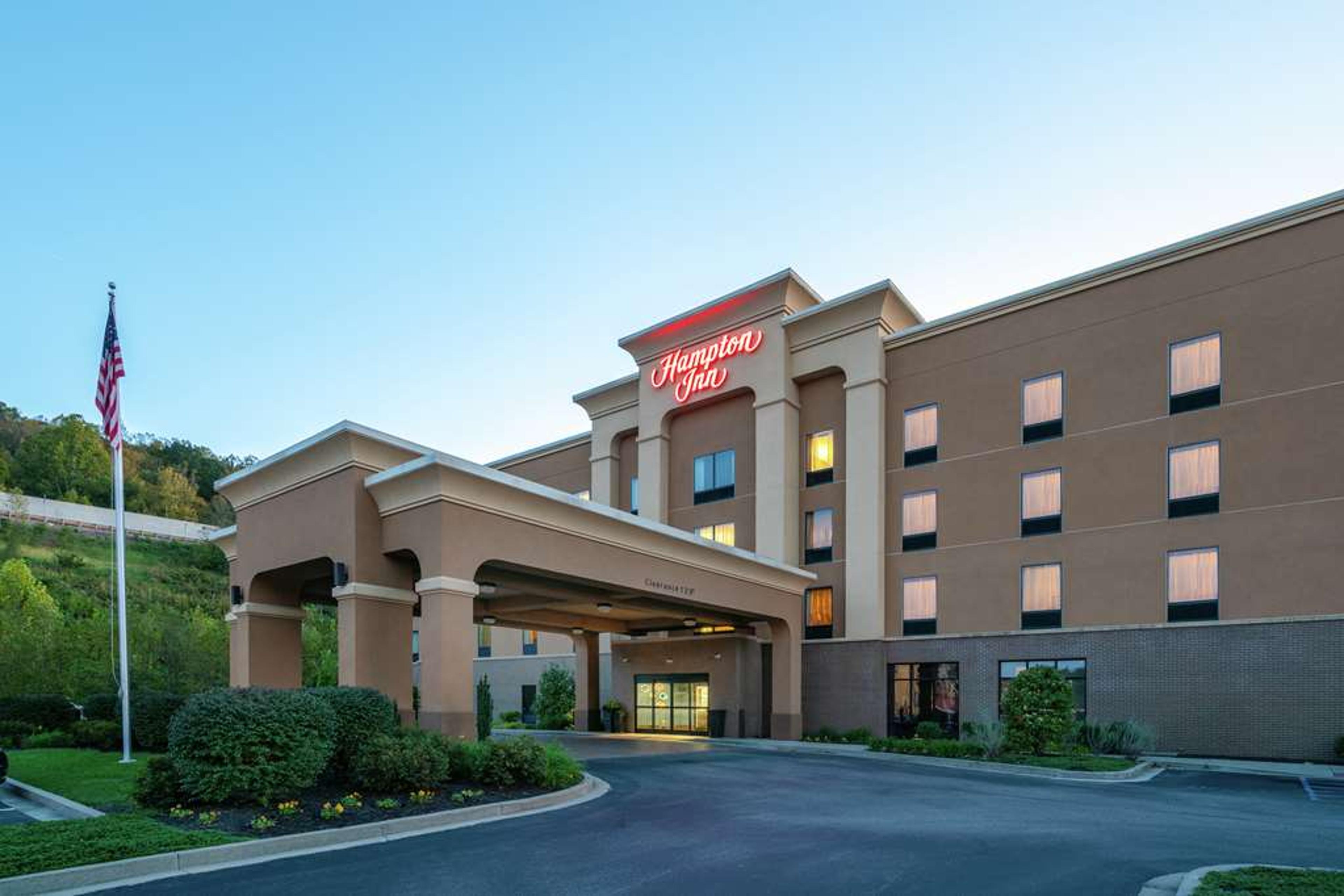 HAMPTON INN HUNTINGTON UNIVERSITY A