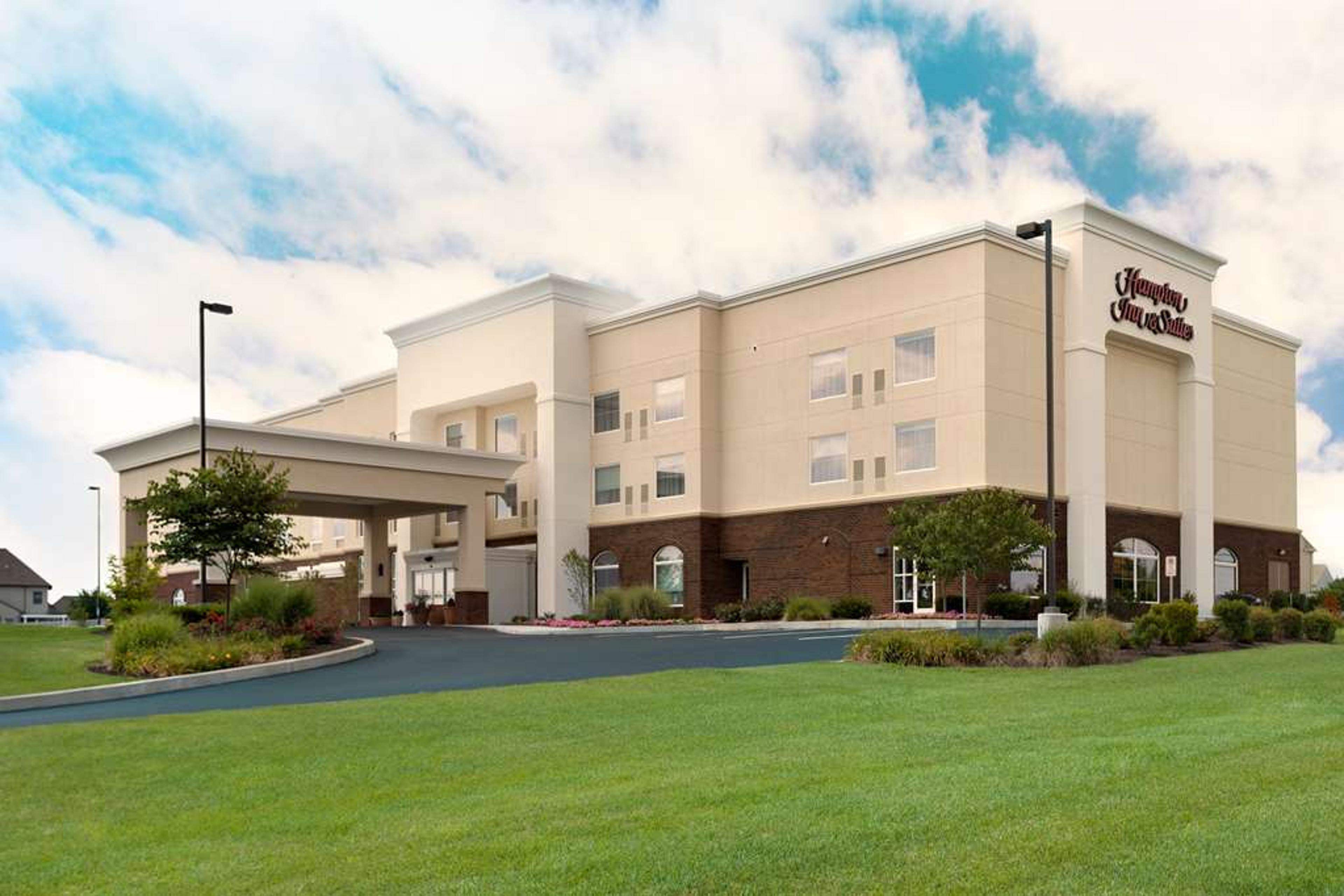 HAMPTON INN ANDAMP; SUITES HERSHEY