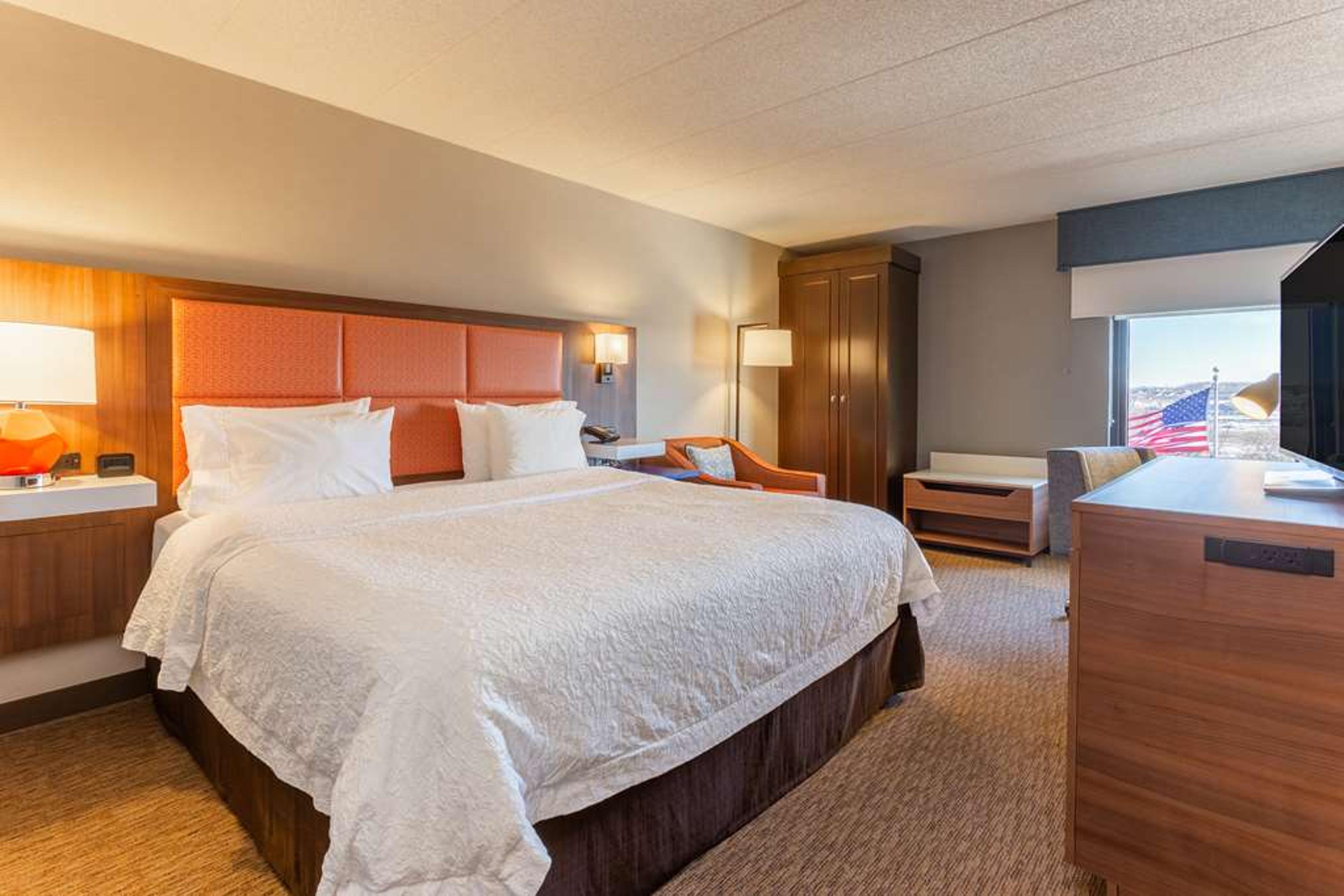 Hampton Inn Madison East Towne Mall Area