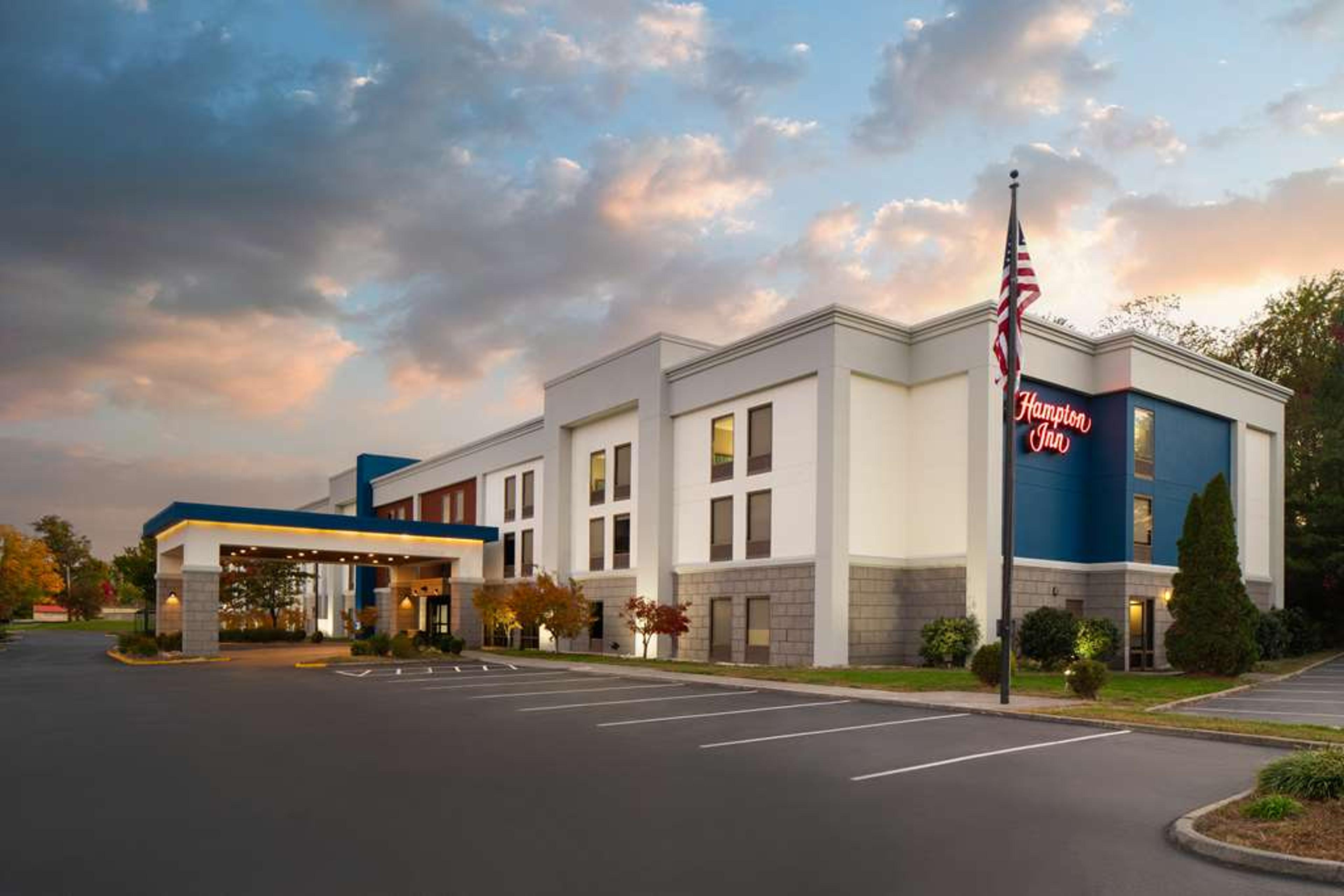 Hampton Inn Roanoke-Hollins/I-81