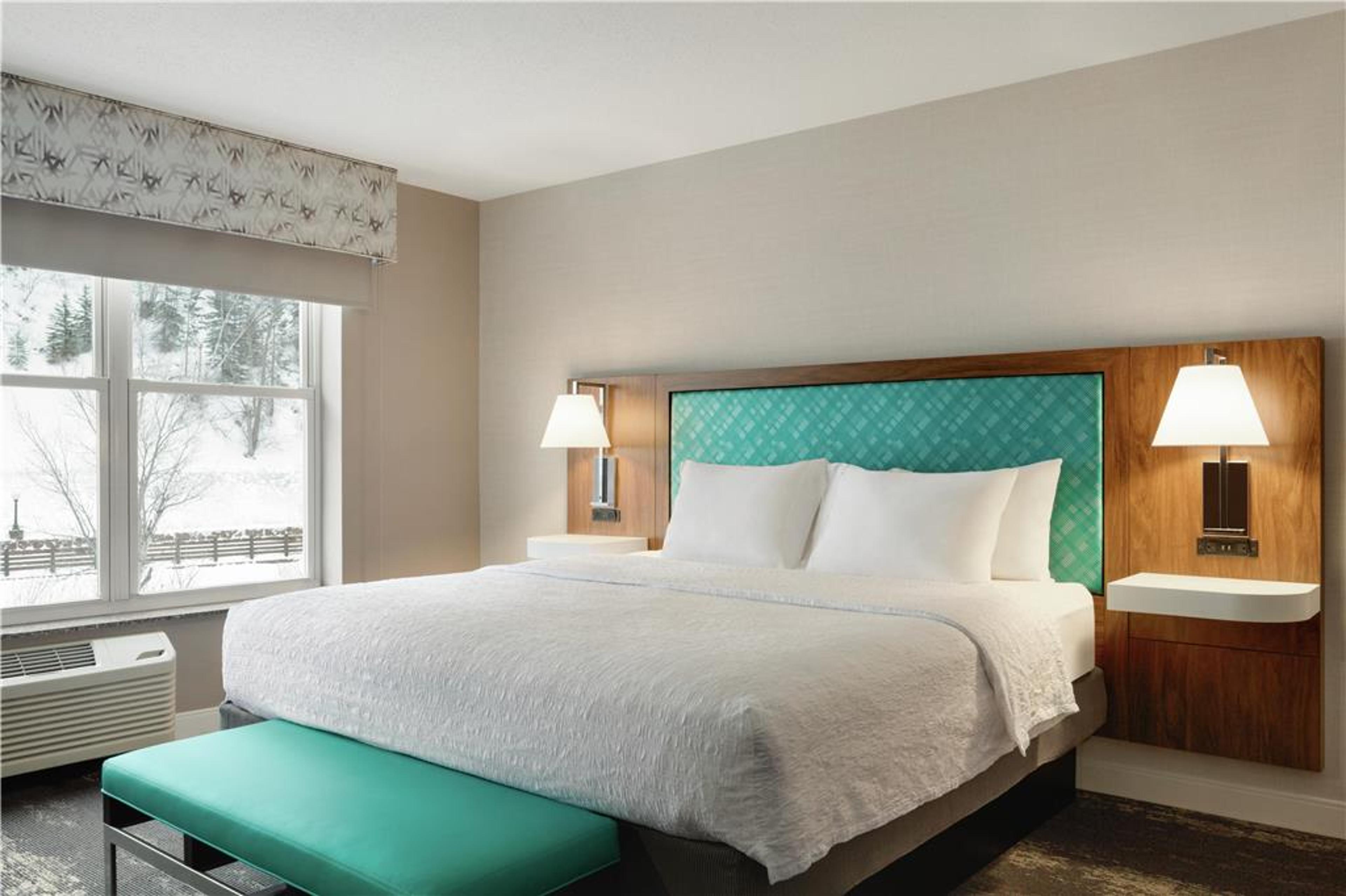 Hampton Inn Deadwood at Tin Lizzie Gaming Resort,
