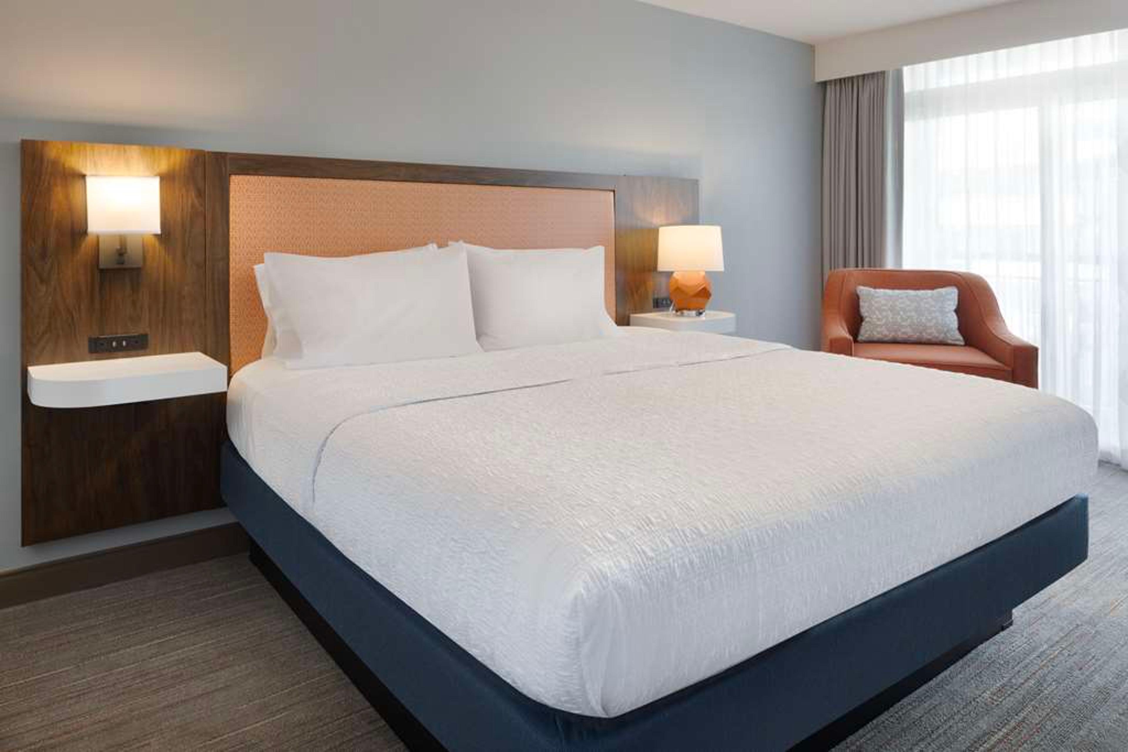 Hampton Inn &amp; Suites Myrtle Beach Oceanfront